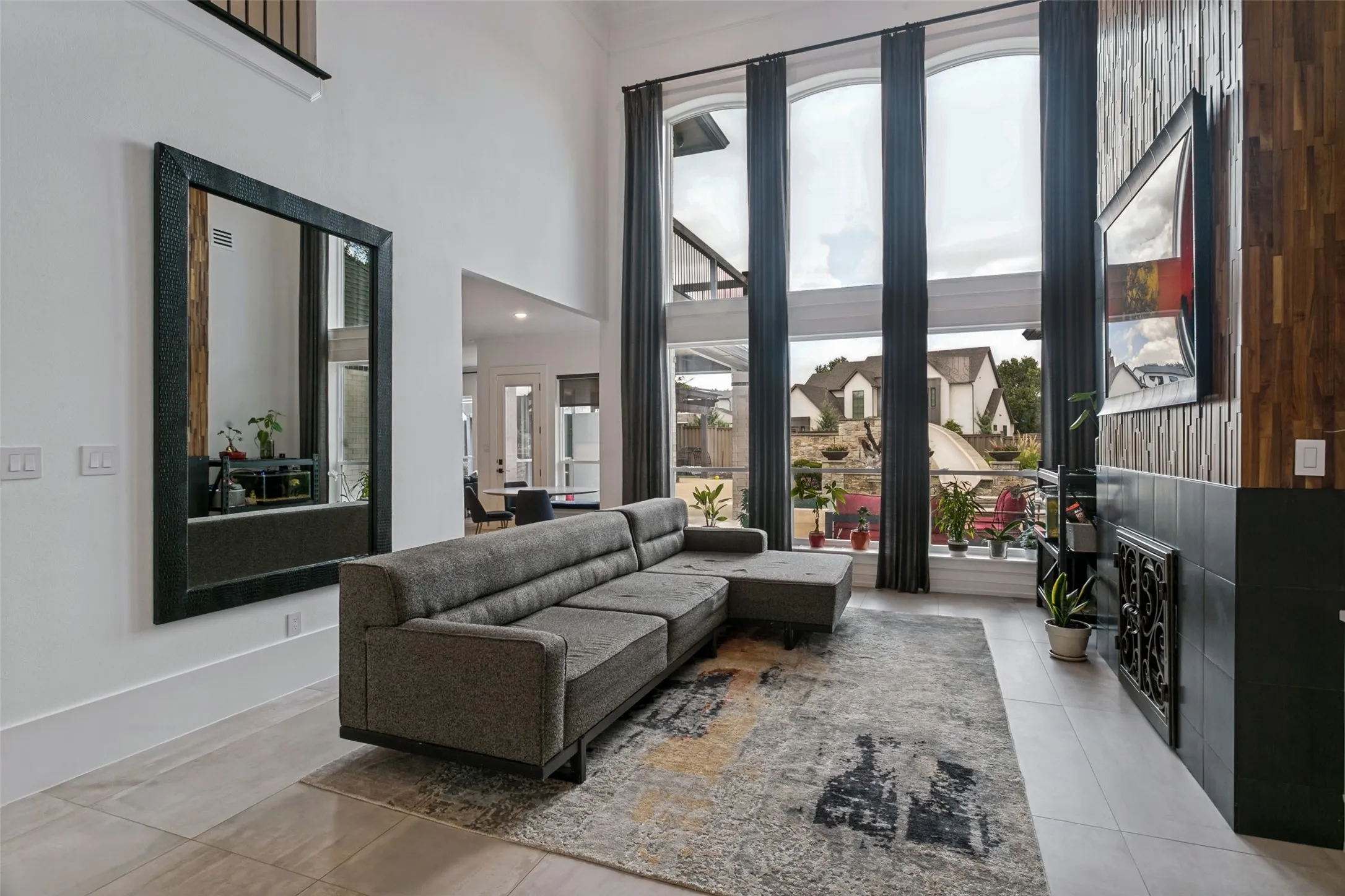 Single Family Residence For Sale in Tarrant County , 2508 Independence Road, Colleyville, Texas 76034, 5 Bedroom, 5 Bathroom, 3 Garage spaces, 5,177 Sqft, built in 1996, mls#21346057, Real Estate Agent in Colleyville, Homes For Sale in Tarrant county, Homes For Sale in Colleyville, Realtor in Colleyville Texas, Real Estate Brokerage Independent Realty Texas, Luminita Cordes Realtor