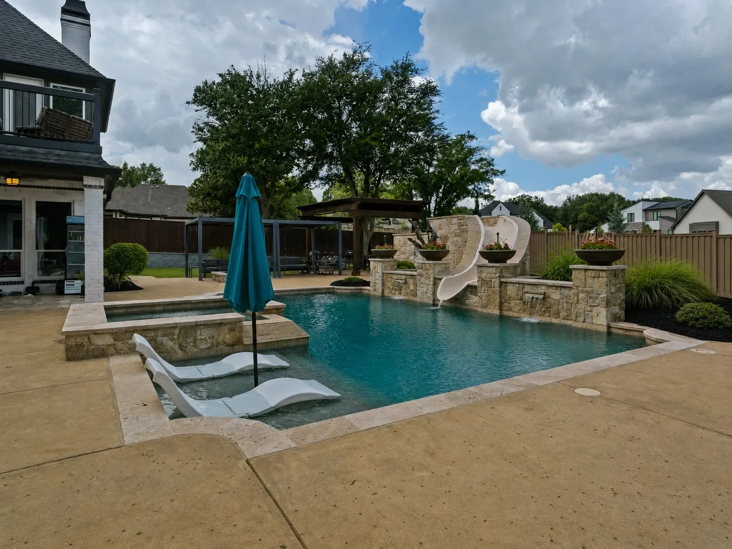 Single Family Residence For Sale in Tarrant County , 2508 Independence Road, Colleyville, Texas 76034, 5 Bedroom, 5 Bathroom, 3 Garage spaces, 5,177 Sqft, built in 1996, mls#21346057, Real Estate Agent in Colleyville, Homes For Sale in Tarrant county, Homes For Sale in Colleyville, Realtor in Colleyville Texas, Real Estate Brokerage Independent Realty Texas, Luminita Cordes Realtor
