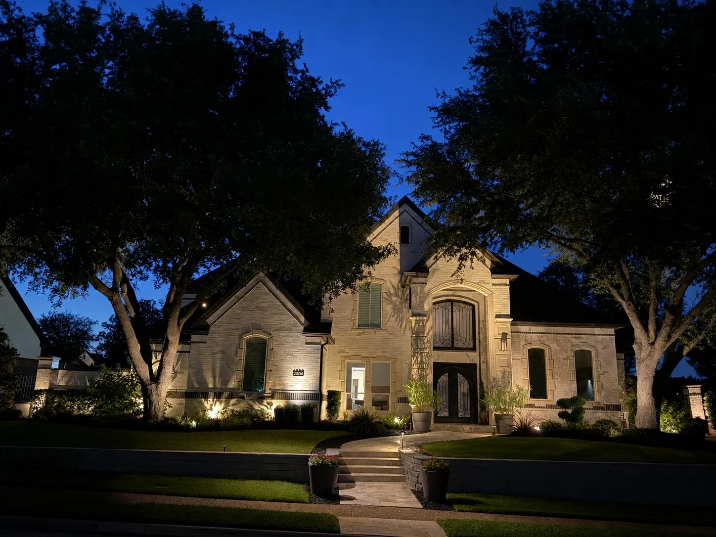 Single Family Residence For Sale in Tarrant County , 2508 Independence Road, Colleyville, Texas 76034, 5 Bedroom, 5 Bathroom, 3 Garage spaces, 5,177 Sqft, built in 1996, mls#21346057, Real Estate Agent in Colleyville, Homes For Sale in Tarrant county, Homes For Sale in Colleyville, Realtor in Colleyville Texas, Real Estate Brokerage Independent Realty Texas, Luminita Cordes Realtor