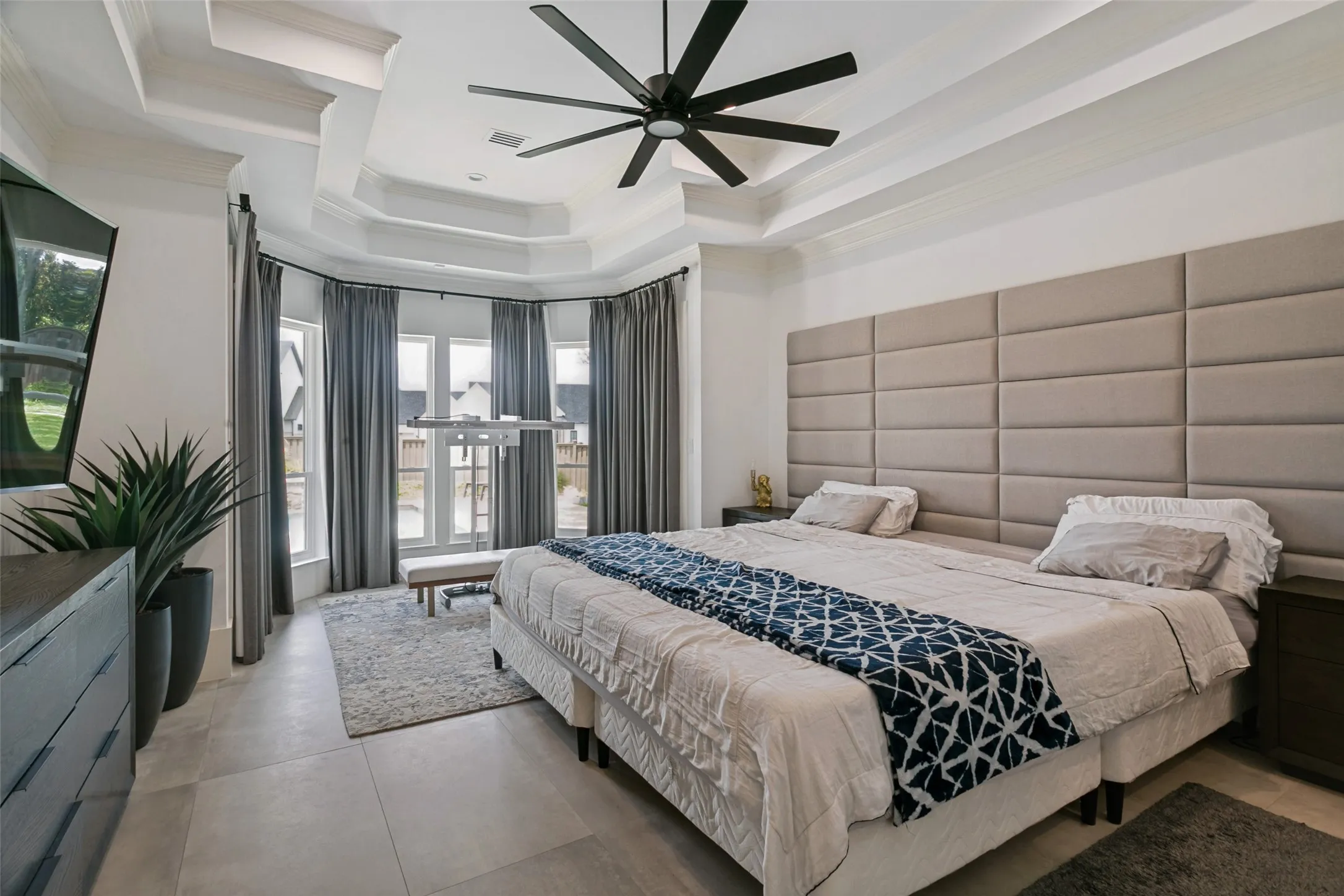 Single Family Residence For Sale in Tarrant County , 2508 Independence Road, Colleyville, Texas 76034, 5 Bedroom, 5 Bathroom, 3 Garage spaces, 5,177 Sqft, built in 1996, mls#21346057, Real Estate Agent in Colleyville, Homes For Sale in Tarrant county, Homes For Sale in Colleyville, Realtor in Colleyville Texas, Real Estate Brokerage Independent Realty Texas, Luminita Cordes Realtor