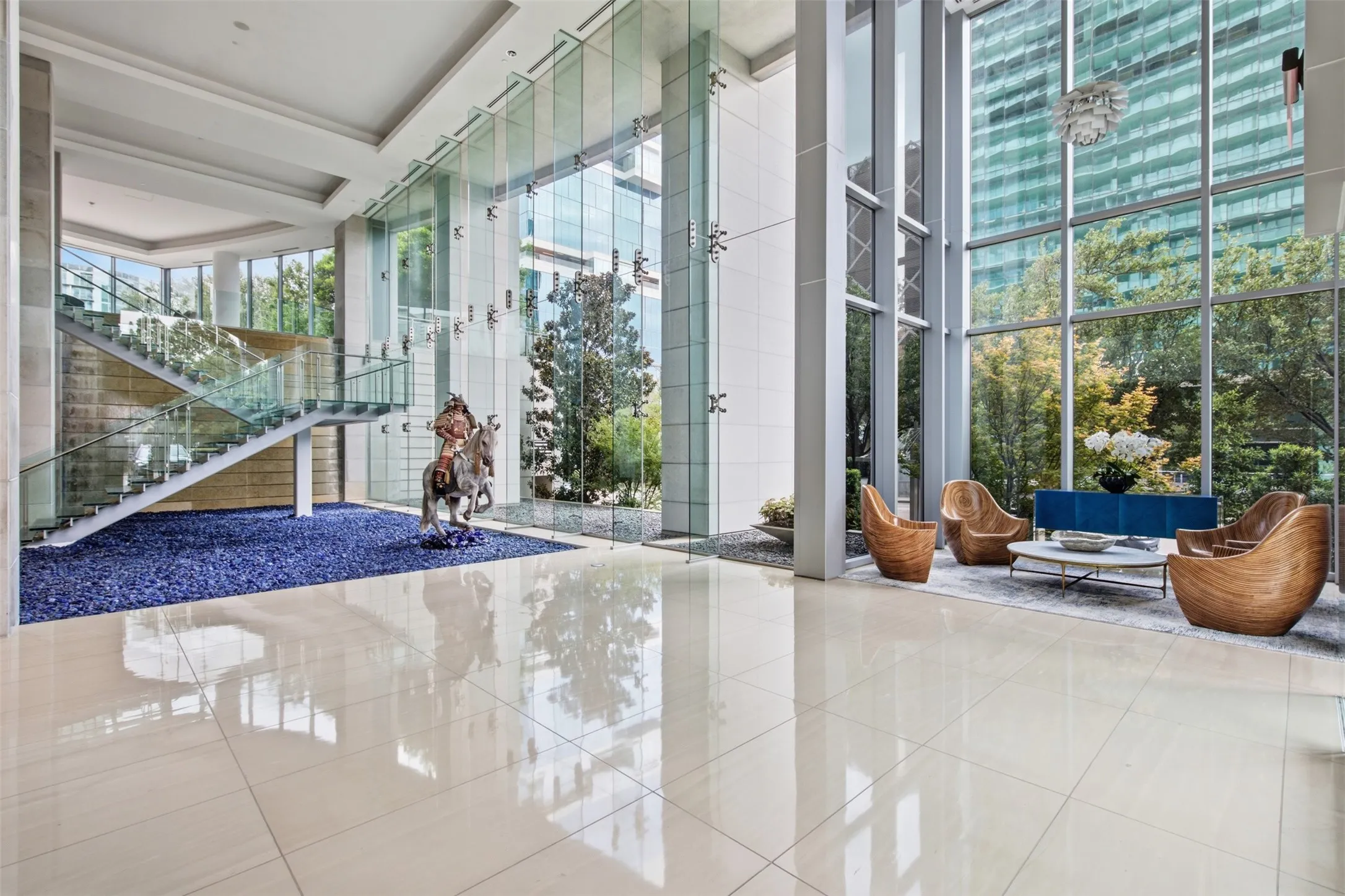 Condominium For Sale in Dallas County , 2900 Mckinnon Street 2802, Dallas, Texas 75201, 3 Bedroom, 4 Bathroom, 6 Garage spaces, 3,269 Sqft, built in 2005, Price $3,850,000, mls#21335936, Real Estate Agent in Dallas, Homes For Sale in Dallas county, Homes For Sale in Dallas, Realtor in Dallas Texas, Real Estate Brokerage Independent Realty Texas, Luminita Cordes Realtor