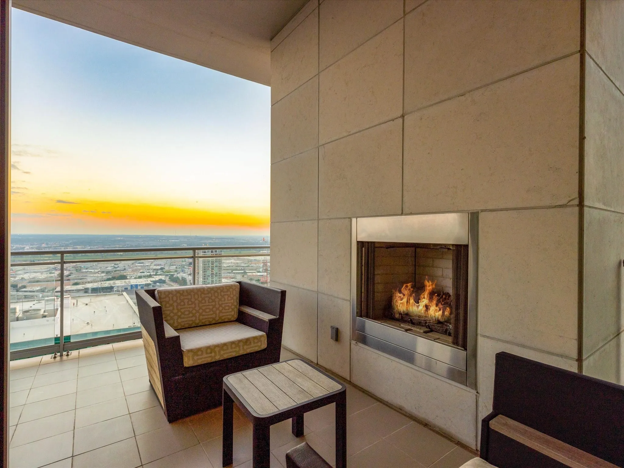 1 of 4 fireplaces, 29th Floor. Primary has access to 2 fireplaces