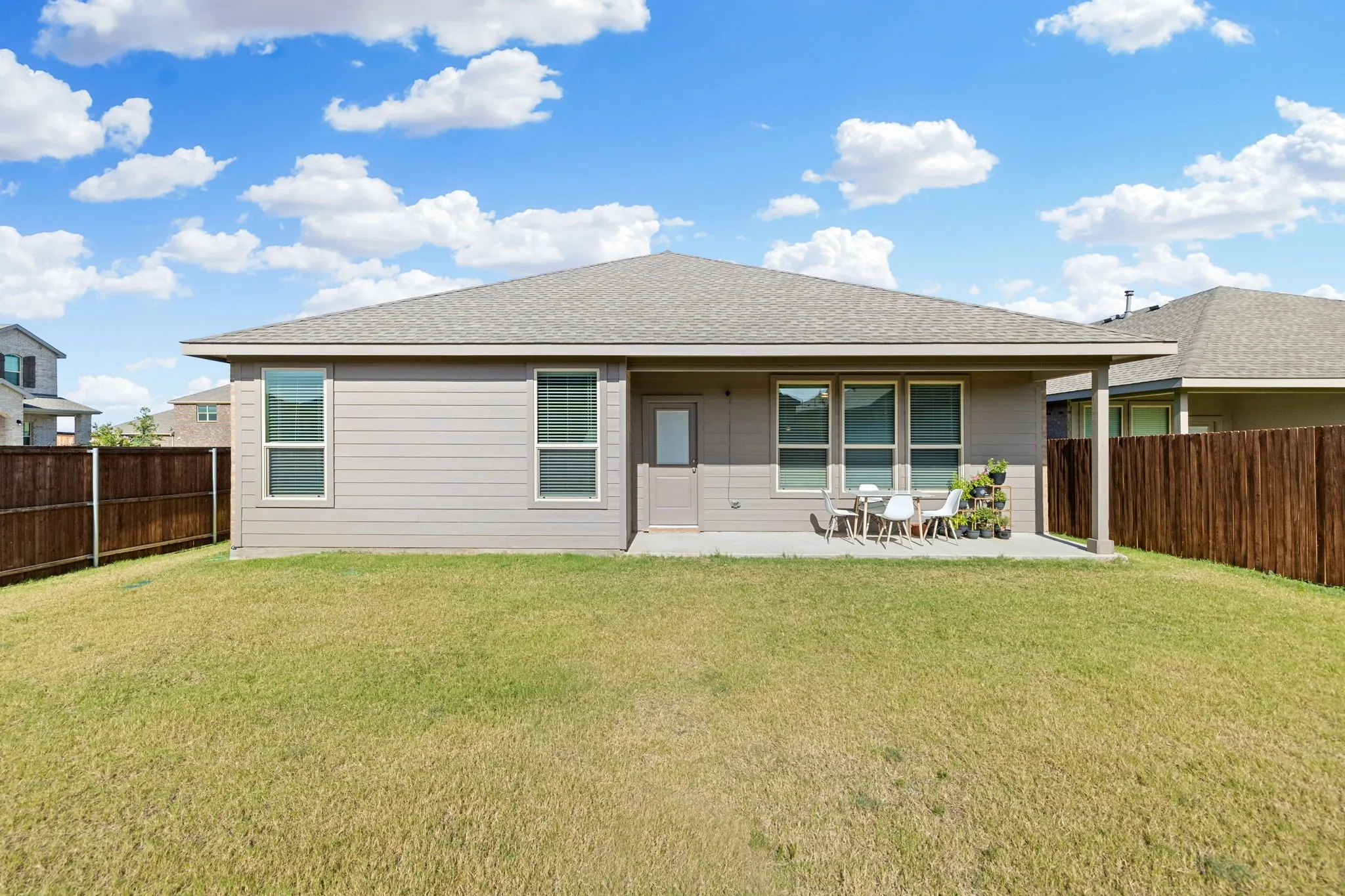 Single Family Residence For Sale in Wise County , 14633 Caelum Drive, Haslet, Texas 76052, 4 Bedroom, 2 Bathroom, 2 Garage spaces, 2,189 Sqft, built in 2023, mls#21345740, Real Estate Agent in Haslet, Homes For Sale in Wise county, Homes For Sale in Haslet, Realtor in Haslet Texas, Real Estate Brokerage Independent Realty Texas, Luminita Cordes Realtor