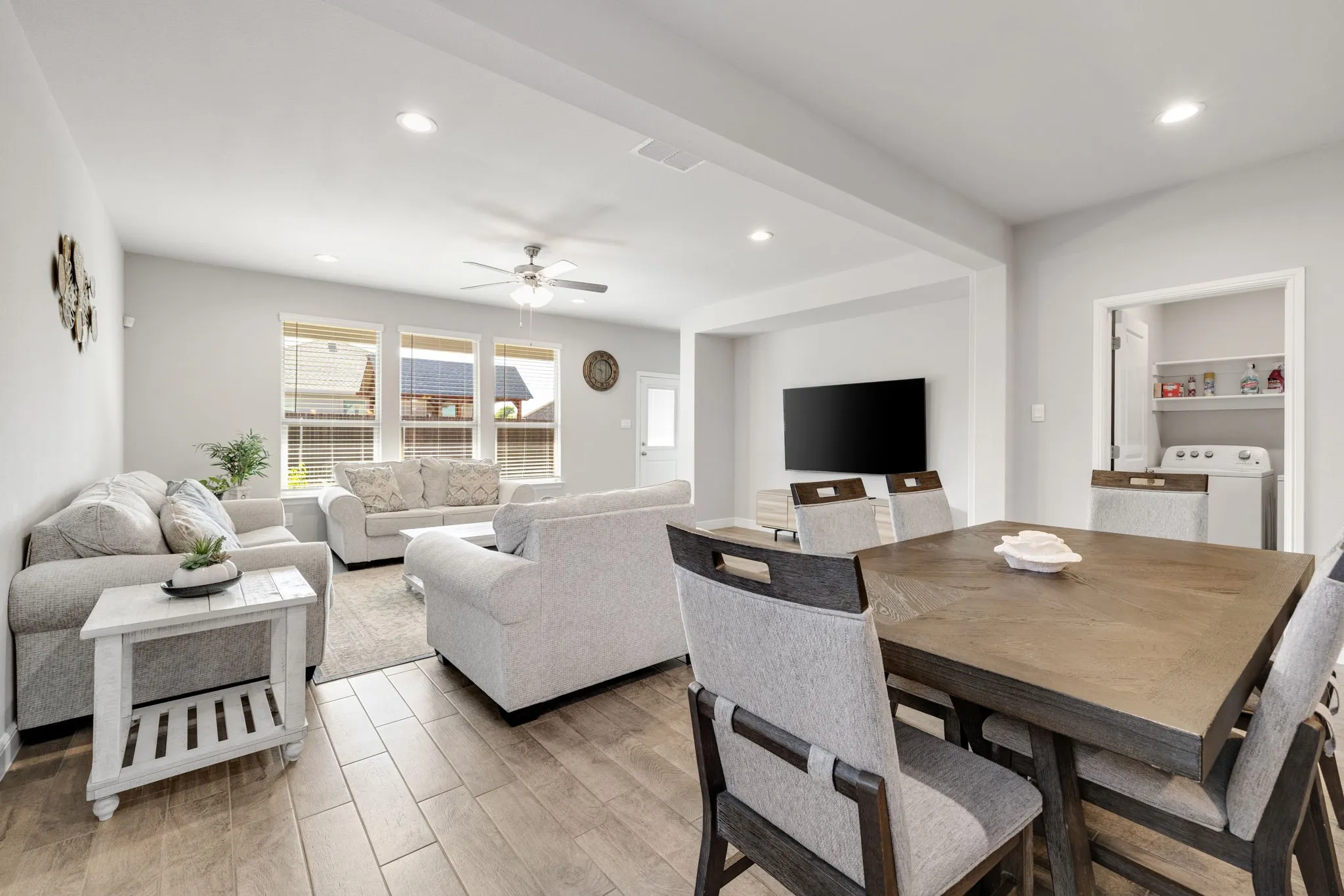 Single Family Residence For Sale in Wise County , 14633 Caelum Drive, Haslet, Texas 76052, 4 Bedroom, 2 Bathroom, 2 Garage spaces, 2,189 Sqft, built in 2023, mls#21345740, Real Estate Agent in Haslet, Homes For Sale in Wise county, Homes For Sale in Haslet, Realtor in Haslet Texas, Real Estate Brokerage Independent Realty Texas, Luminita Cordes Realtor