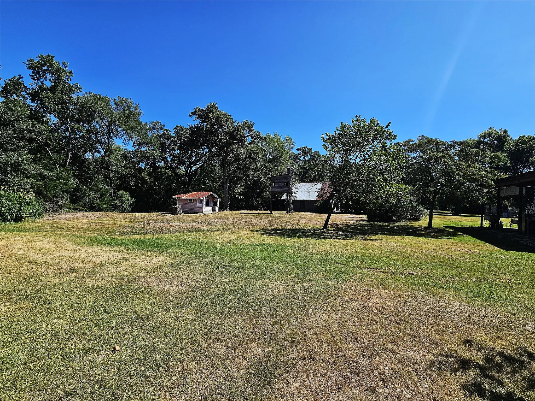 Single Family Residence For Sale in Limestone County , 1105 Fm 39 S, Donie, Texas 75838, 3 Bedroom, 2 Bathroom, Garage spaces, 3,030 Sqft, built in 0, mls#21344014, Real Estate Agent in Donie, Homes For Sale in Limestone county, Homes For Sale in Donie, Realtor in Donie Texas, Real Estate Brokerage Independent Realty Texas, Luminita Cordes Realtor