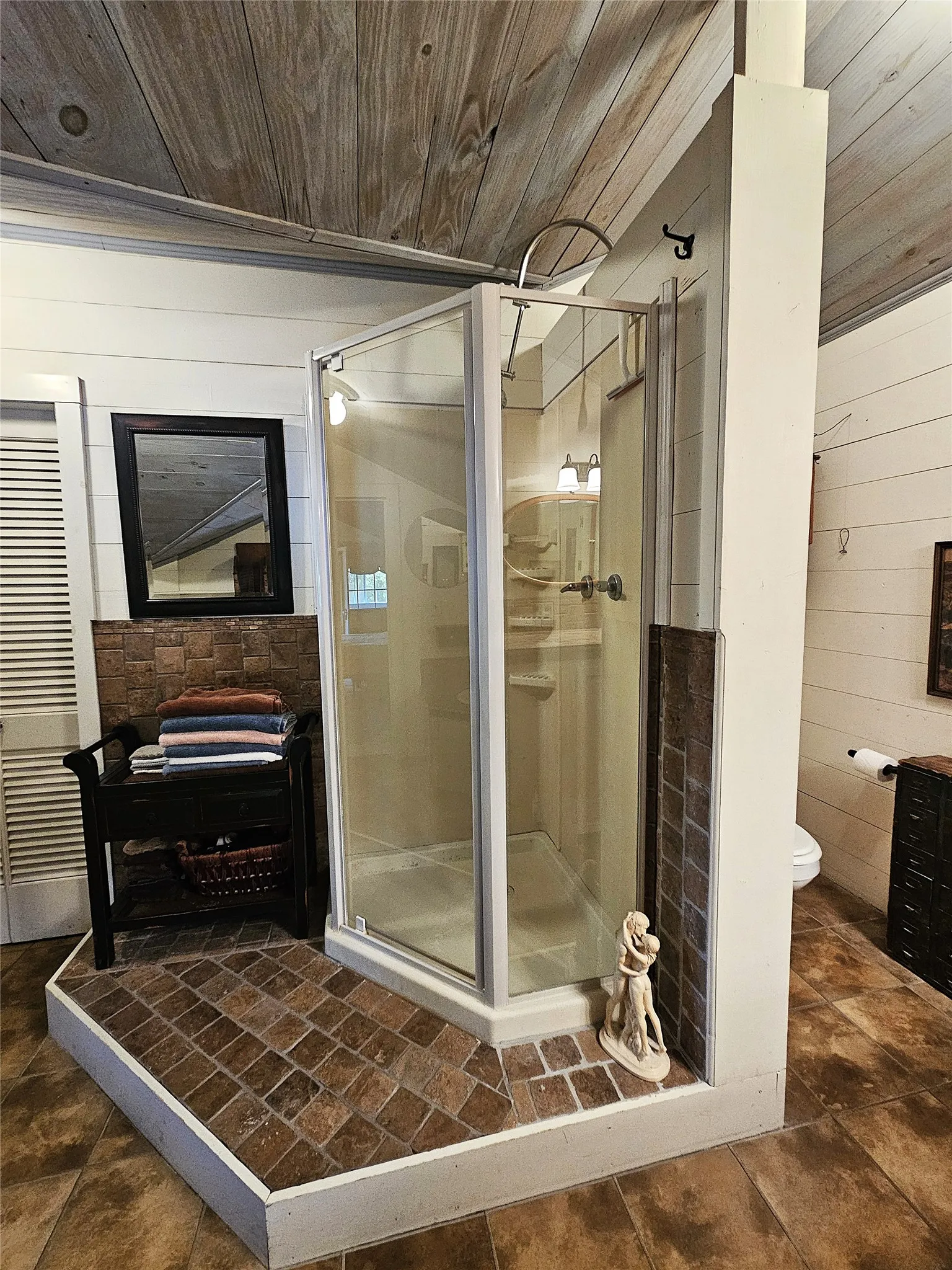 Single Family Residence For Sale in Limestone County , 1105 Fm 39 S, Donie, Texas 75838, 3 Bedroom, 2 Bathroom, Garage spaces, 3,030 Sqft, built in 0, mls#21344014, Real Estate Agent in Donie, Homes For Sale in Limestone county, Homes For Sale in Donie, Realtor in Donie Texas, Real Estate Brokerage Independent Realty Texas, Luminita Cordes Realtor