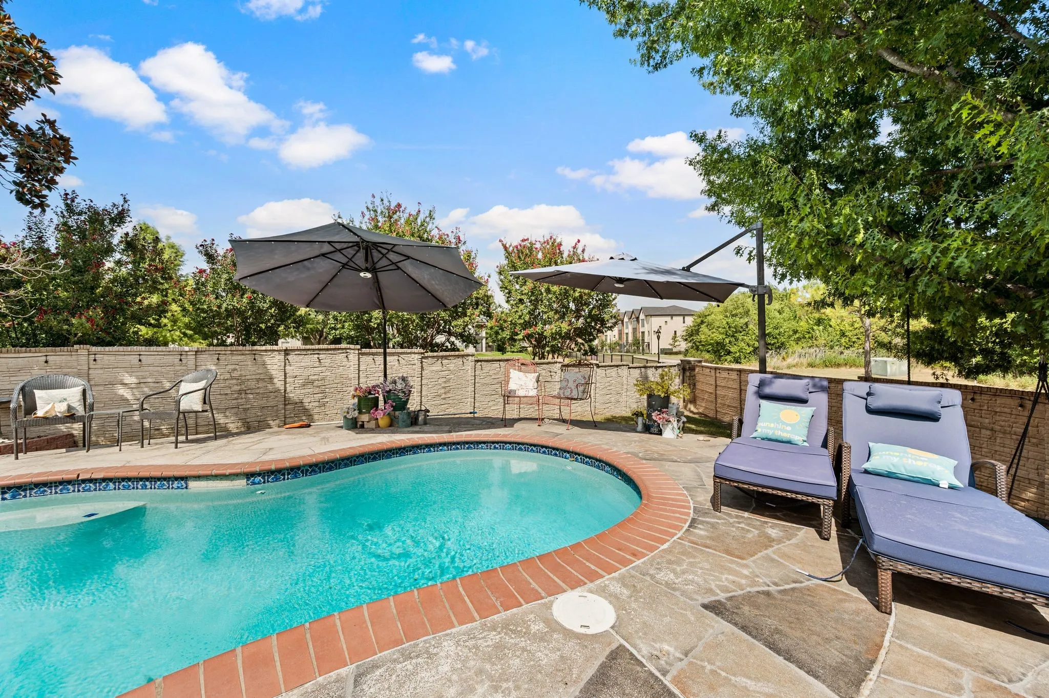Single Family Residence For Sale in Denton County , 1100 Indian Trail Court, Roanoke, Texas 76262, 4 Bedroom, 3 Bathroom, 2 Garage spaces, 2,531 Sqft, built in 1998, mls#21345554, Real Estate Agent in Roanoke, Homes For Sale in Denton county, Homes For Sale in Roanoke, Realtor in Roanoke Texas, Real Estate Brokerage Independent Realty Texas, Luminita Cordes Realtor