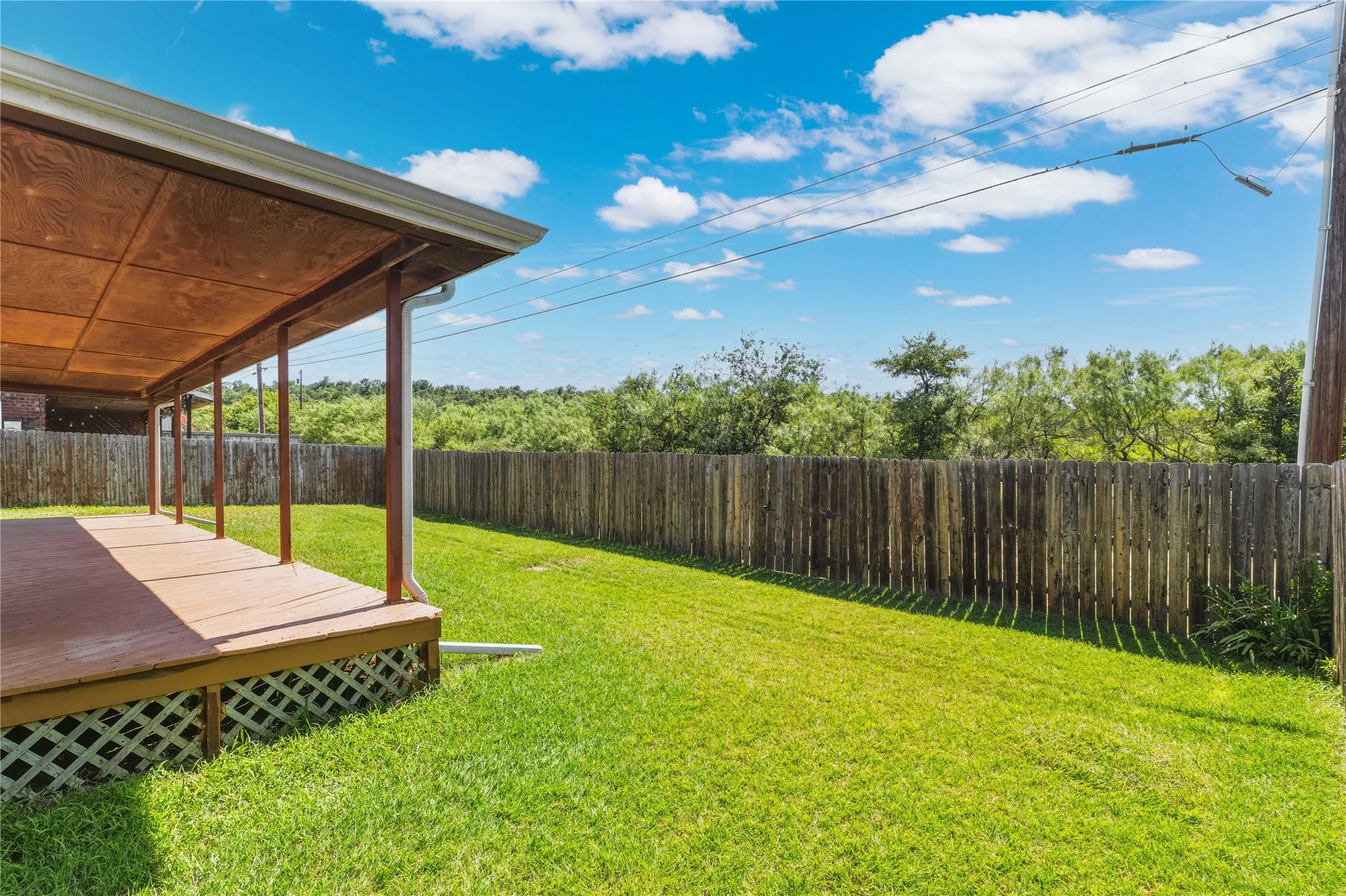Single Family Residence For Sale in Brown County , 4424 Westridge Drive, Brownwood, Texas 76801, 3 Bedroom, 2 Bathroom, 2 Garage spaces, 1,627 Sqft, built in 2004, mls#21320231, Real Estate Agent in Brownwood, Homes For Sale in Brown county, Homes For Sale in Brownwood, Realtor in Brownwood Texas, Real Estate Brokerage Independent Realty Texas, Luminita Cordes Realtor