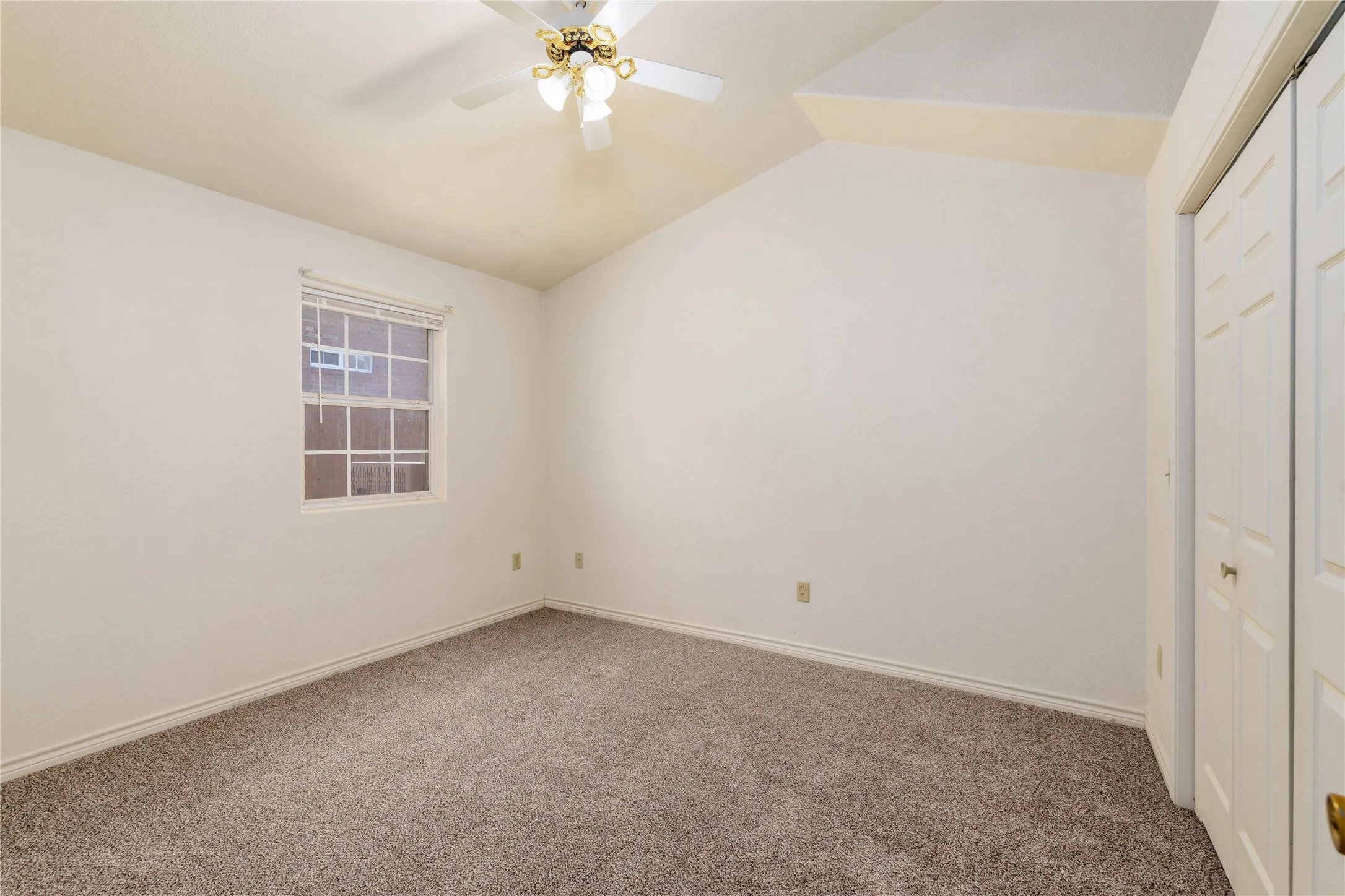 Single Family Residence For Sale in Brown County , 4424 Westridge Drive, Brownwood, Texas 76801, 3 Bedroom, 2 Bathroom, 2 Garage spaces, 1,627 Sqft, built in 2004, mls#21320231, Real Estate Agent in Brownwood, Homes For Sale in Brown county, Homes For Sale in Brownwood, Realtor in Brownwood Texas, Real Estate Brokerage Independent Realty Texas, Luminita Cordes Realtor