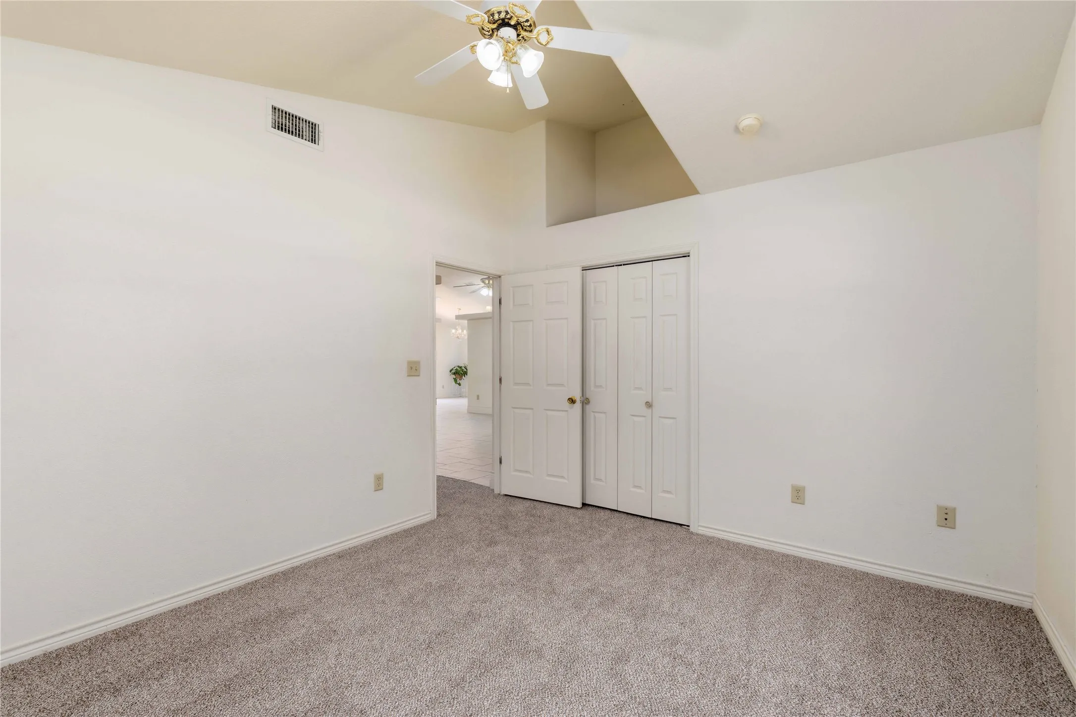 Single Family Residence For Sale in Brown County , 4424 Westridge Drive, Brownwood, Texas 76801, 3 Bedroom, 2 Bathroom, 2 Garage spaces, 1,627 Sqft, built in 2004, mls#21320231, Real Estate Agent in Brownwood, Homes For Sale in Brown county, Homes For Sale in Brownwood, Realtor in Brownwood Texas, Real Estate Brokerage Independent Realty Texas, Luminita Cordes Realtor