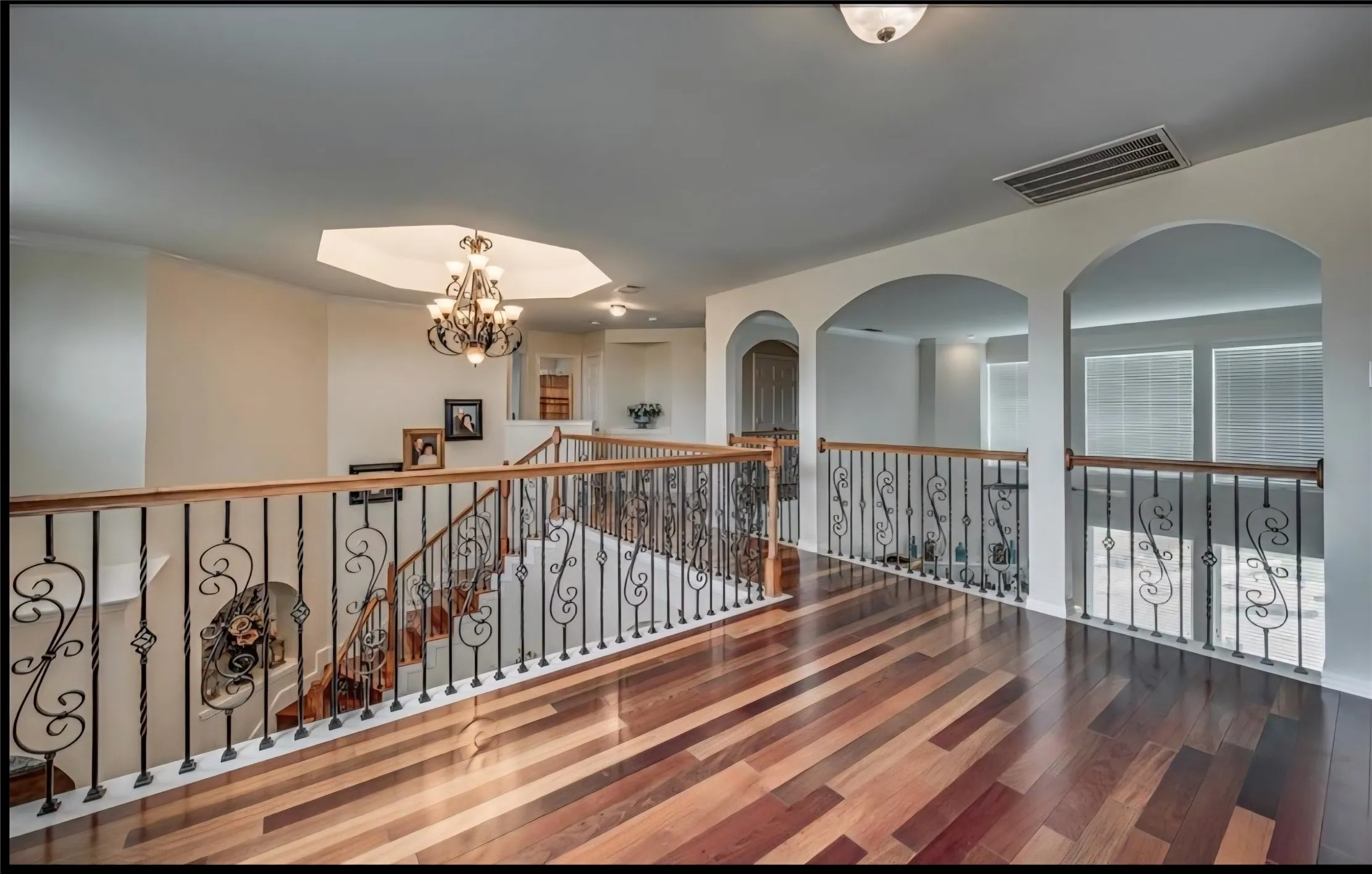 UPSTAIRS LOFT AREA