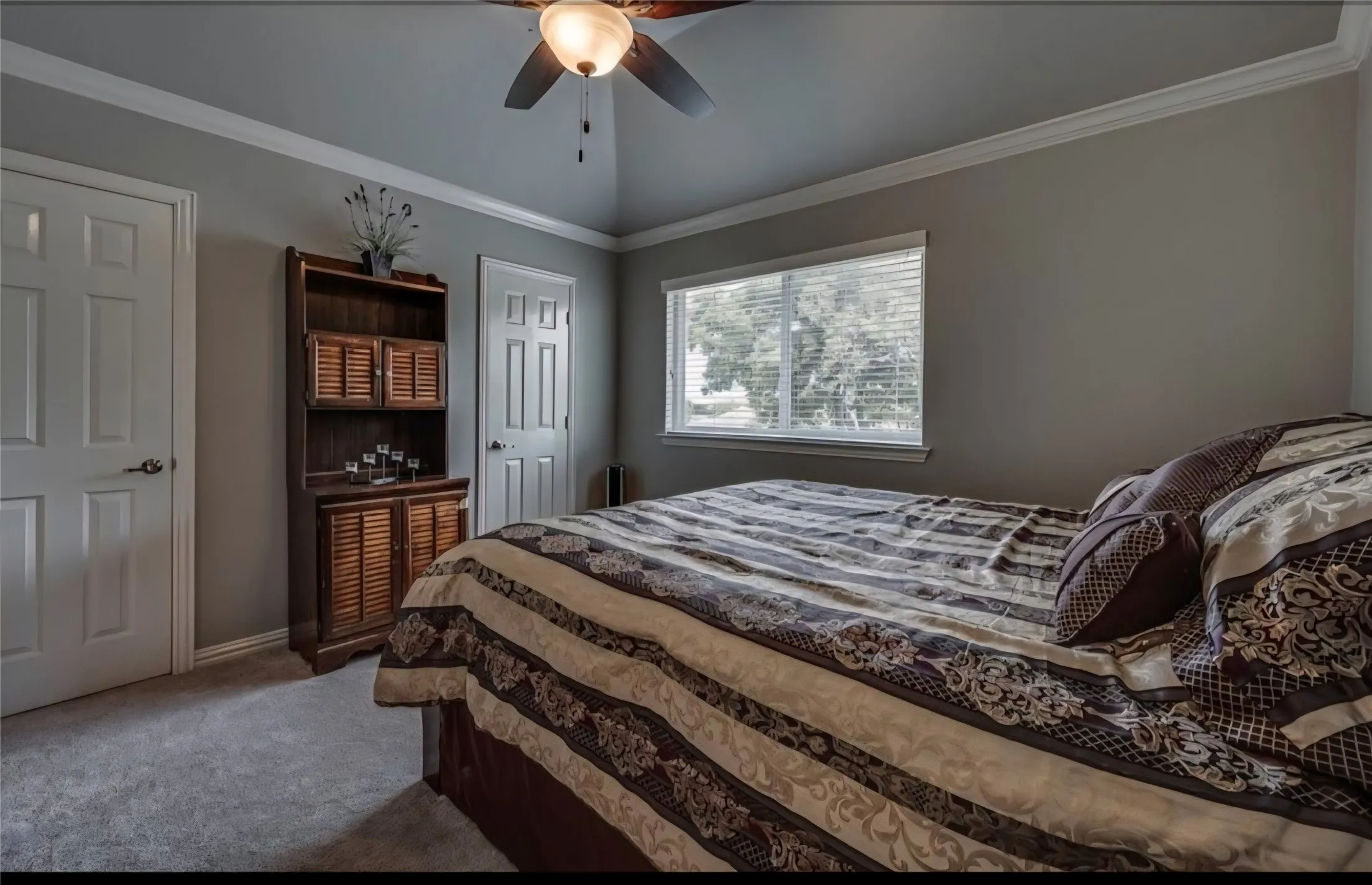 ADDITIONAL BEDROOM