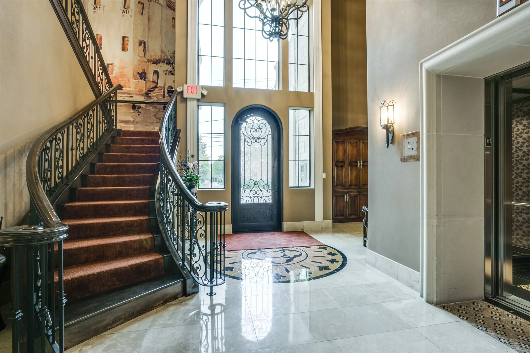 The Sorrento Entry