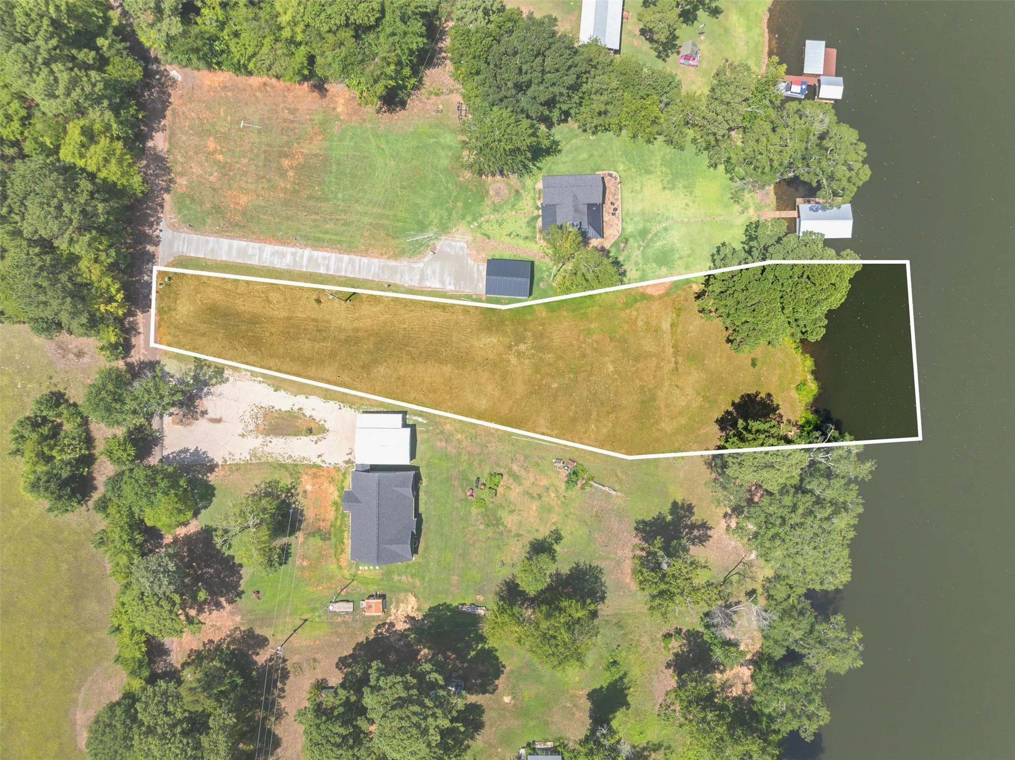 Unimproved Land For Sale in Smith County , 19921 Southside Circle, Winona, Texas 75792, 0, 0, Garage spaces, 0 Sqft, built in 0, Price $120,000, mls#21346081, Real Estate Agent in Winona, Homes For Sale in Smith county, Homes For Sale in Winona, Realtor in Winona Texas, Real Estate Brokerage Independent Realty Texas, Luminita Cordes Realtor