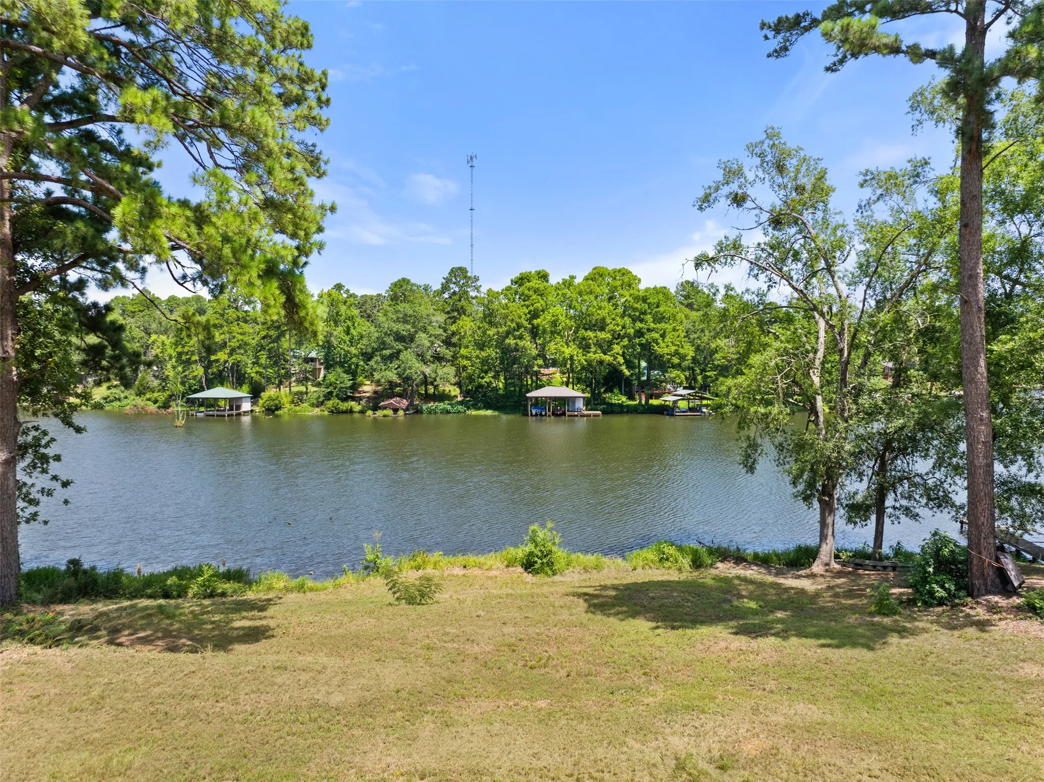 Unimproved Land For Sale in Smith County , 19921 Southside Circle, Winona, Texas 75792, 0, 0, Garage spaces, 0 Sqft, built in 0, Price $120,000, mls#21346081, Real Estate Agent in Winona, Homes For Sale in Smith county, Homes For Sale in Winona, Realtor in Winona Texas, Real Estate Brokerage Independent Realty Texas, Luminita Cordes Realtor
