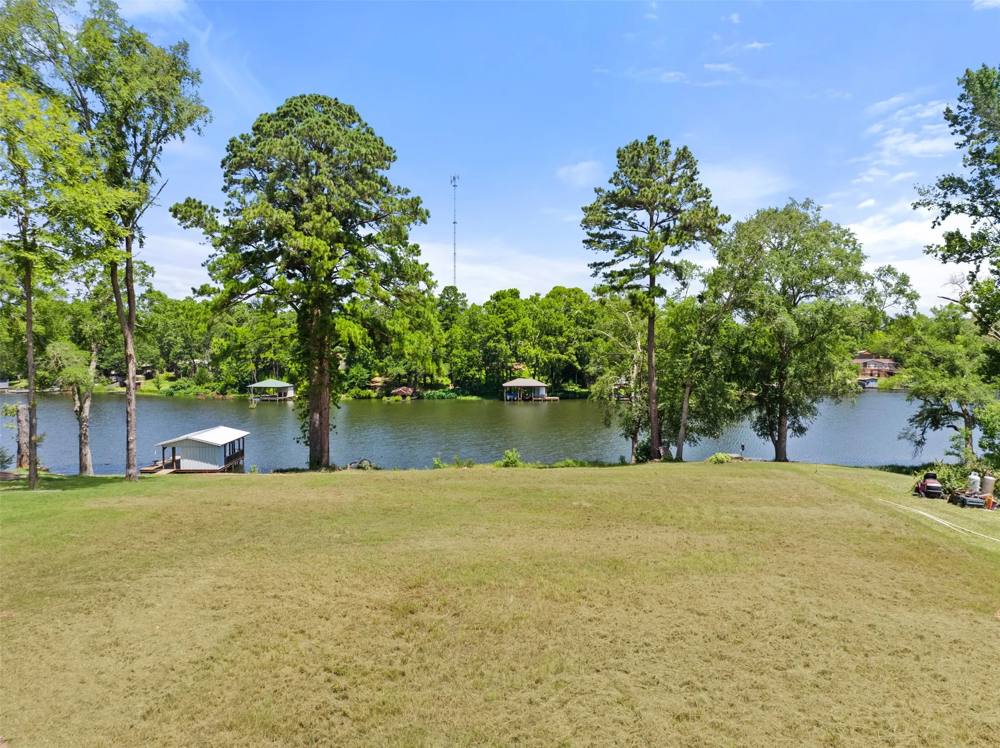 Unimproved Land For Sale in Smith County , 19921 Southside Circle, Winona, Texas 75792, 0, 0, Garage spaces, 0 Sqft, built in 0, Price $120,000, mls#21346081, Real Estate Agent in Winona, Homes For Sale in Smith county, Homes For Sale in Winona, Realtor in Winona Texas, Real Estate Brokerage Independent Realty Texas, Luminita Cordes Realtor