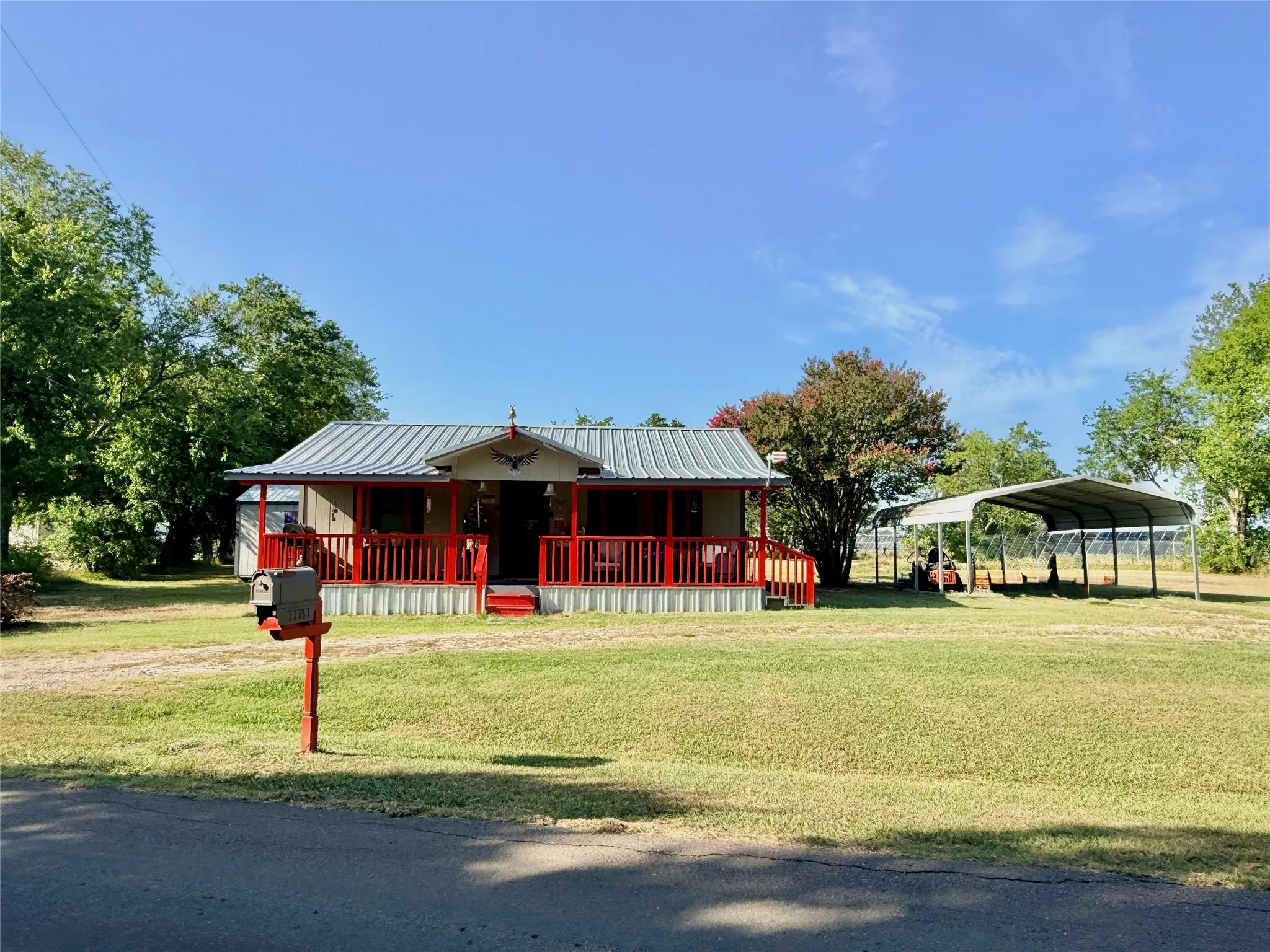 Single Family Residence For Sale in Rains County , 1133 Rs County Road 1525, Point, Texas 75472, 1 Bedroom, 1 Bathroom, Garage spaces, 768 Sqft, built in 1999, Price $170,000, mls#21345804, Real Estate Agent in Point, Homes For Sale in Rains county, Homes For Sale in Point, Realtor in Point Texas, Real Estate Brokerage Independent Realty Texas, Luminita Cordes Realtor