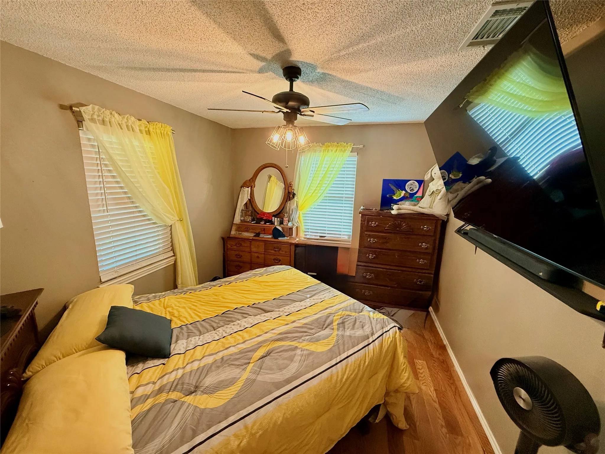 Single Family Residence For Sale in Rains County , 1133 Rs County Road 1525, Point, Texas 75472, 1 Bedroom, 1 Bathroom, Garage spaces, 768 Sqft, built in 1999, Price $170,000, mls#21345804, Real Estate Agent in Point, Homes For Sale in Rains county, Homes For Sale in Point, Realtor in Point Texas, Real Estate Brokerage Independent Realty Texas, Luminita Cordes Realtor