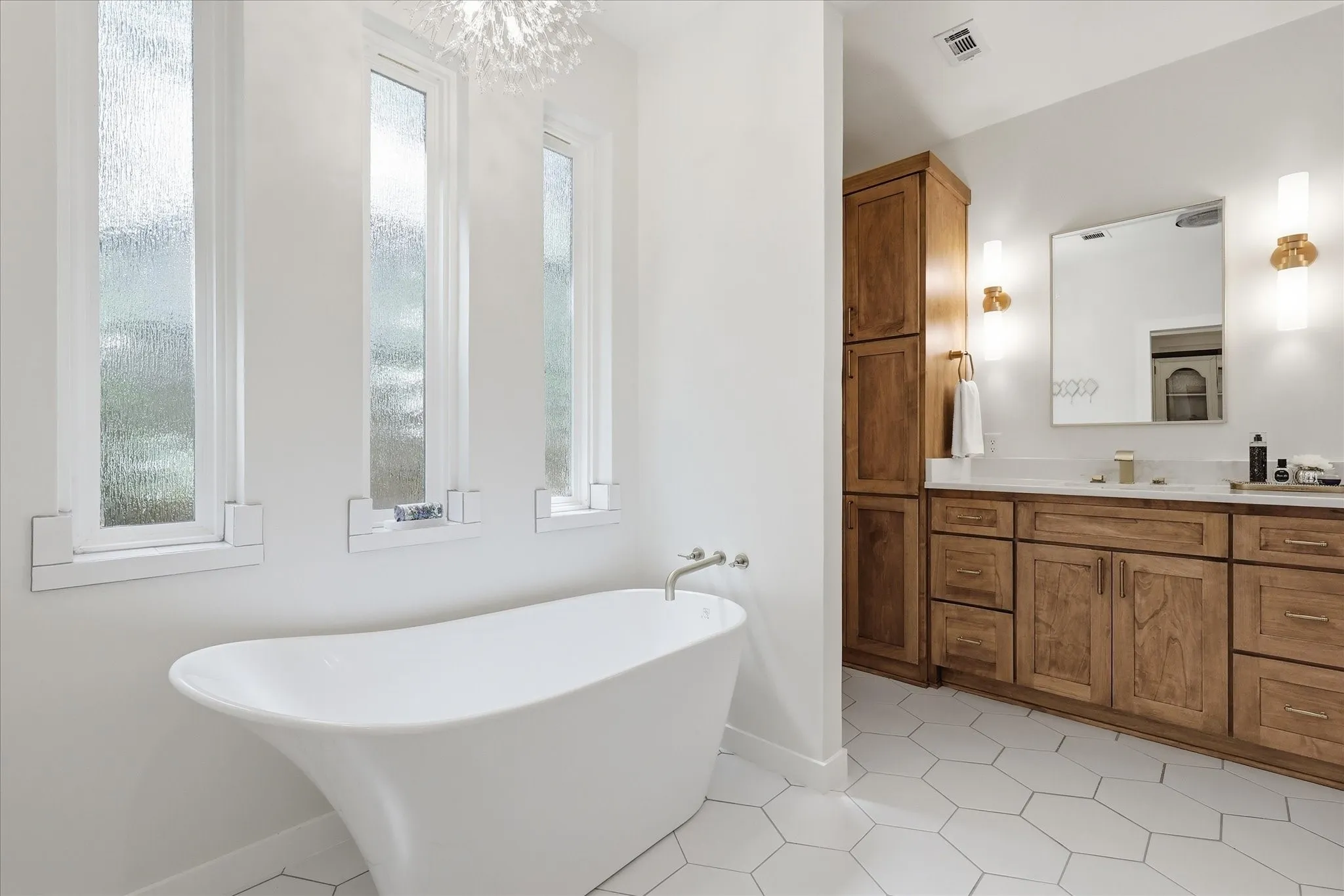 slipper tub