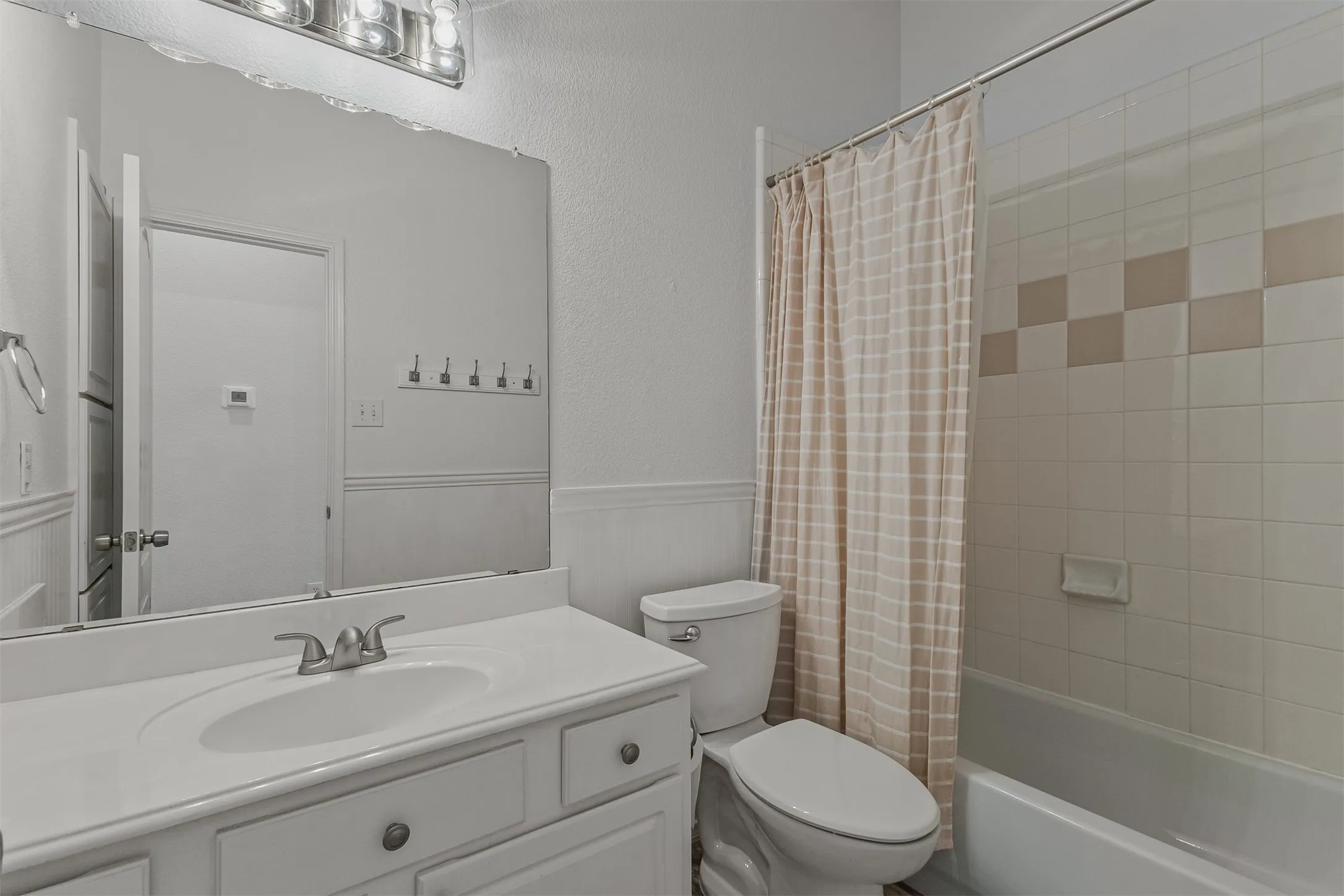 Guest bath