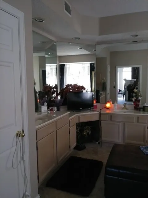 Single Family Residence For Sale in Dallas County , 1128 Sawsawi Trail, De Soto, Texas 75115, 5 Bedroom, 3 Bathroom, 2 Garage spaces, 2,651 Sqft, built in 2001, mls#21346094, Real Estate Agent in De Soto, Homes For Sale in Dallas county, Homes For Sale in De Soto, Realtor in De Soto Texas, Real Estate Brokerage Independent Realty Texas, Luminita Cordes Realtor