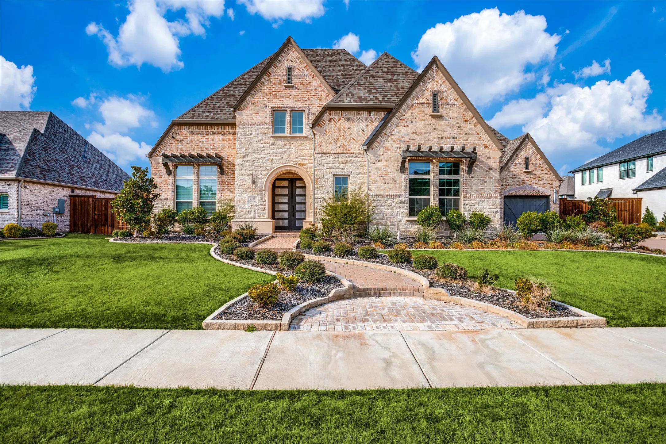 Single Family Residence For Rent in Denton County , 4410 Mueller Lane, Prosper, Texas 75078, 4 Bedroom, 6 Bathroom, 3 Garage spaces, 3,720 Sqft, built in 2020, mls#21345825, Real Estate Agent in Prosper, Homes For Rent in Denton county, Homes For Rent in Prosper, Realtor in Prosper Texas, Real Estate Brokerage Independent Realty Texas, Luminita Cordes Realtor