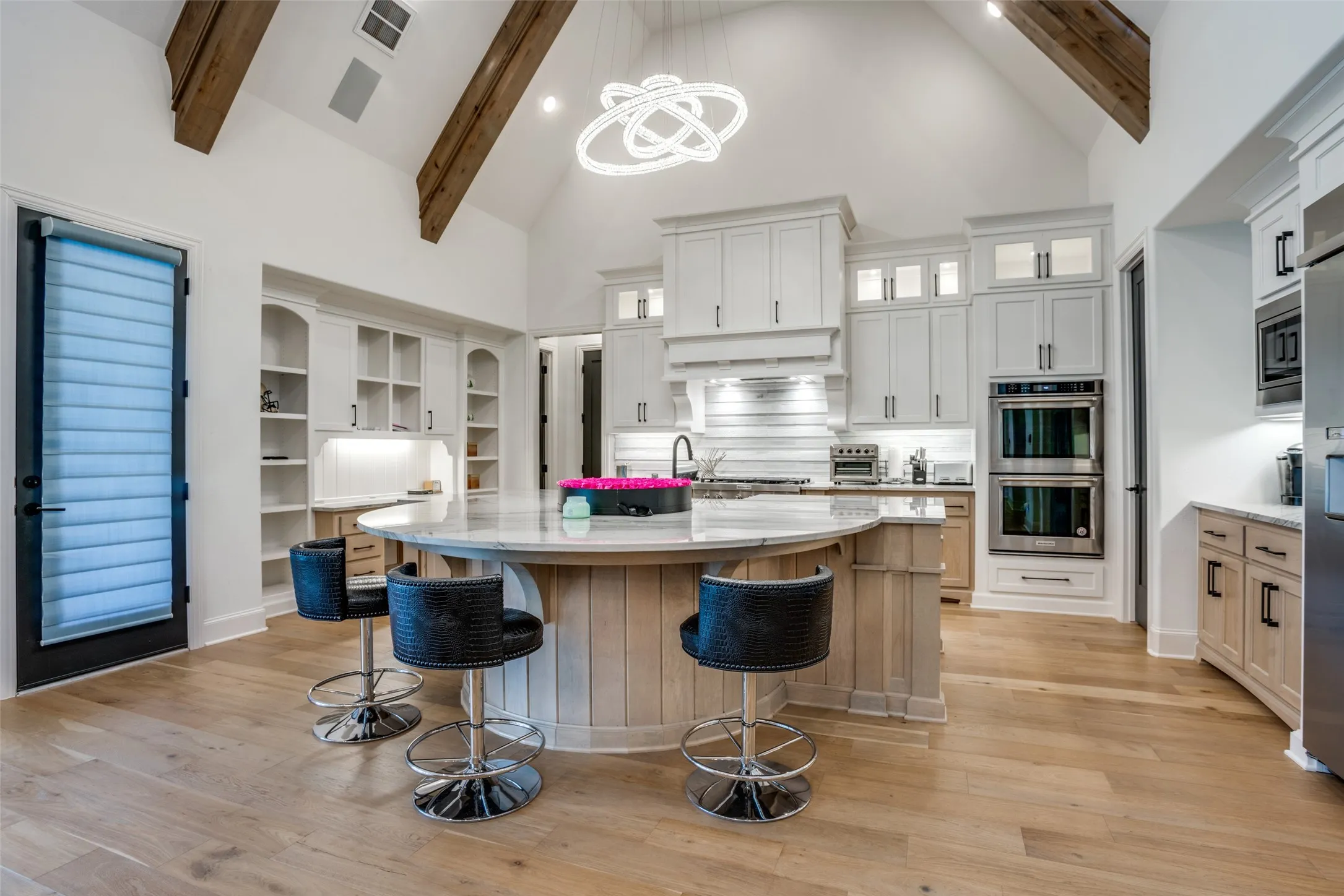 Vaulted ceiling with exposed wood beams