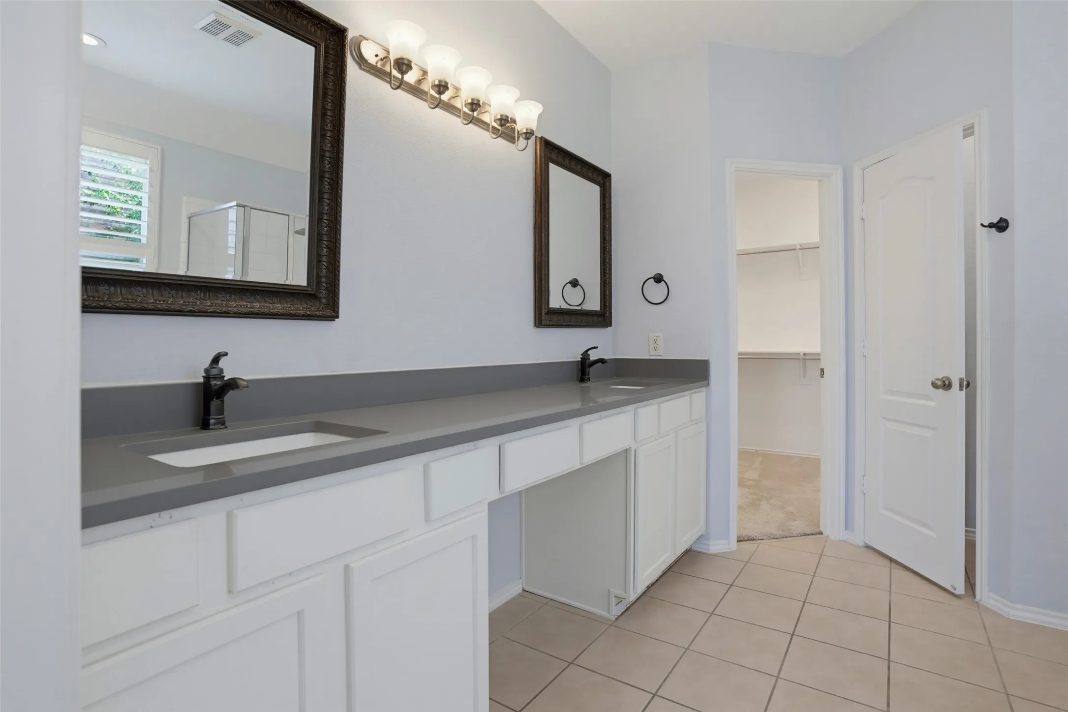 Single Family Residence For Sale in Collin County , 1402 Bradford Trace Drive, Allen, Texas 75002, 5 Bedroom, 3 Bathroom, 2 Garage spaces, 2,647 Sqft, built in 2004, mls#21346089, Real Estate Agent in Allen, Homes For Sale in Collin county, Homes For Sale in Allen, Realtor in Allen Texas, Real Estate Brokerage Independent Realty Texas, Luminita Cordes Realtor