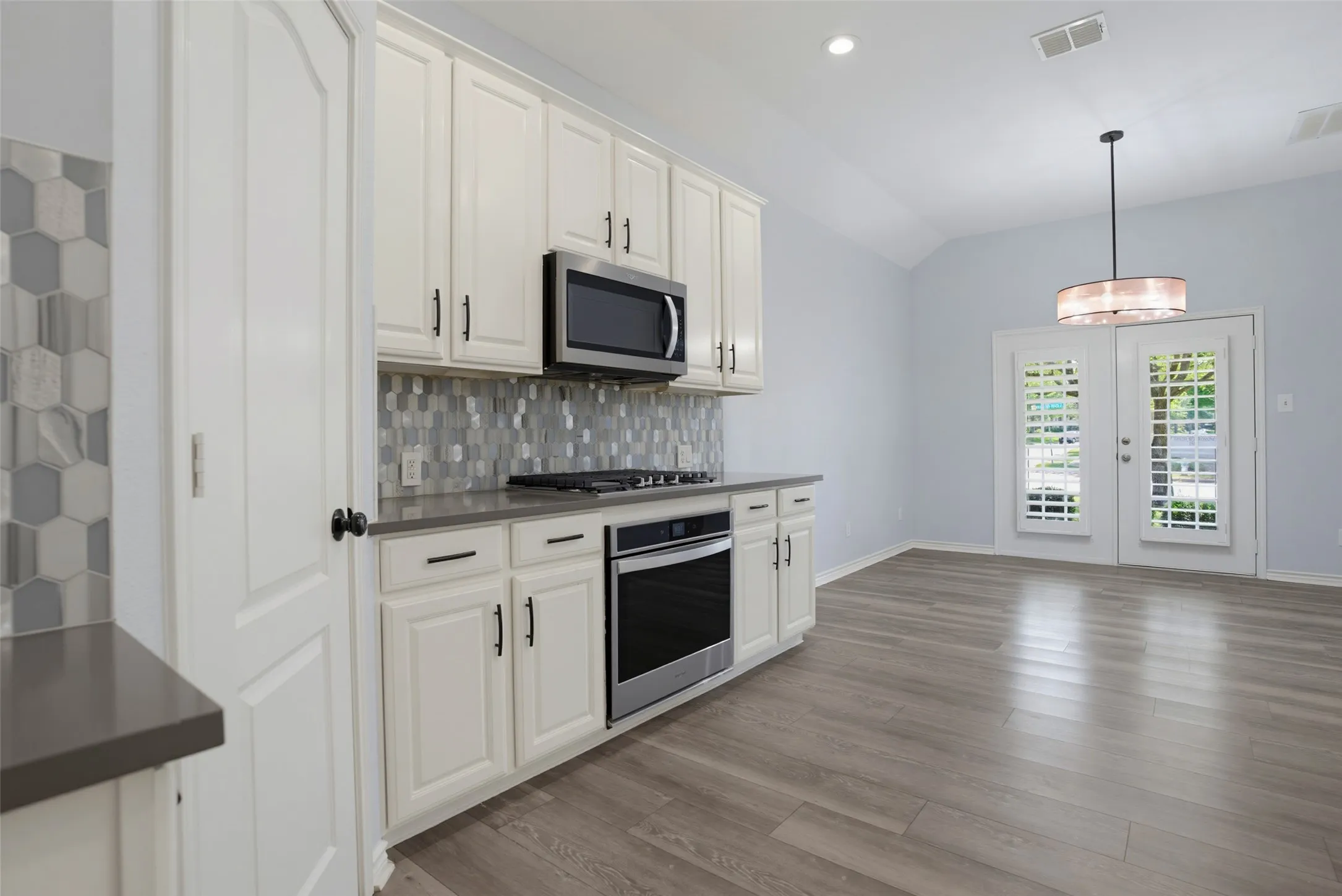 Single Family Residence For Sale in Collin County , 1402 Bradford Trace Drive, Allen, Texas 75002, 5 Bedroom, 3 Bathroom, 2 Garage spaces, 2,647 Sqft, built in 2004, mls#21346089, Real Estate Agent in Allen, Homes For Sale in Collin county, Homes For Sale in Allen, Realtor in Allen Texas, Real Estate Brokerage Independent Realty Texas, Luminita Cordes Realtor