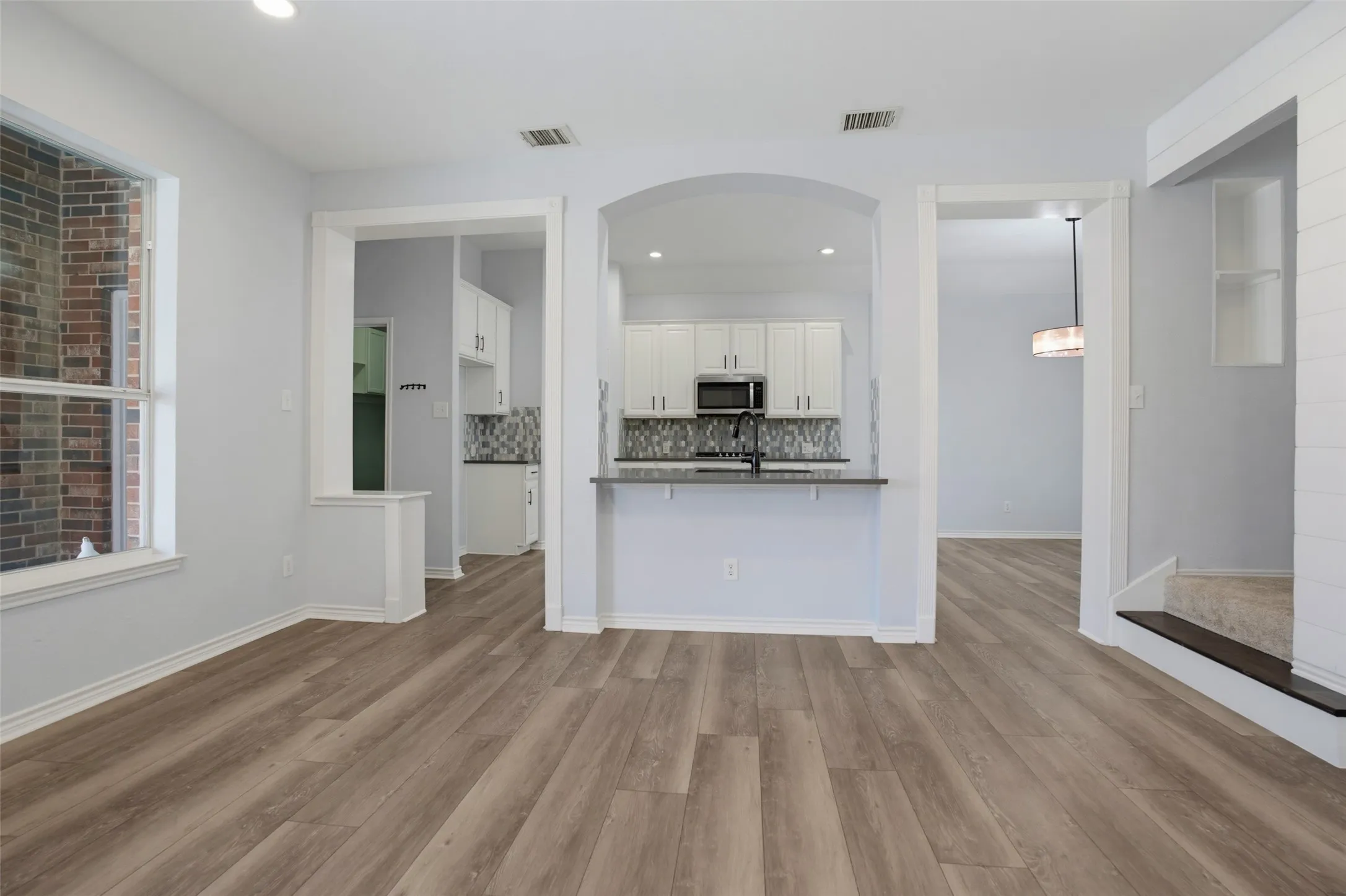 Single Family Residence For Sale in Collin County , 1402 Bradford Trace Drive, Allen, Texas 75002, 5 Bedroom, 3 Bathroom, 2 Garage spaces, 2,647 Sqft, built in 2004, mls#21346089, Real Estate Agent in Allen, Homes For Sale in Collin county, Homes For Sale in Allen, Realtor in Allen Texas, Real Estate Brokerage Independent Realty Texas, Luminita Cordes Realtor