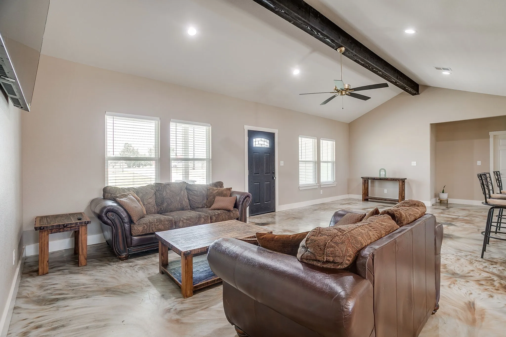 Single Family Residence For Sale in Parker County , 4930 Midway Road, Weatherford, Texas 76085, 3 Bedroom, 2 Bathroom, 2 Garage spaces, 2,052 Sqft, built in 2023, mls#21346028, Real Estate Agent in Weatherford, Homes For Sale in Parker county, Homes For Sale in Weatherford, Realtor in Weatherford Texas, Real Estate Brokerage Independent Realty Texas, Luminita Cordes Realtor