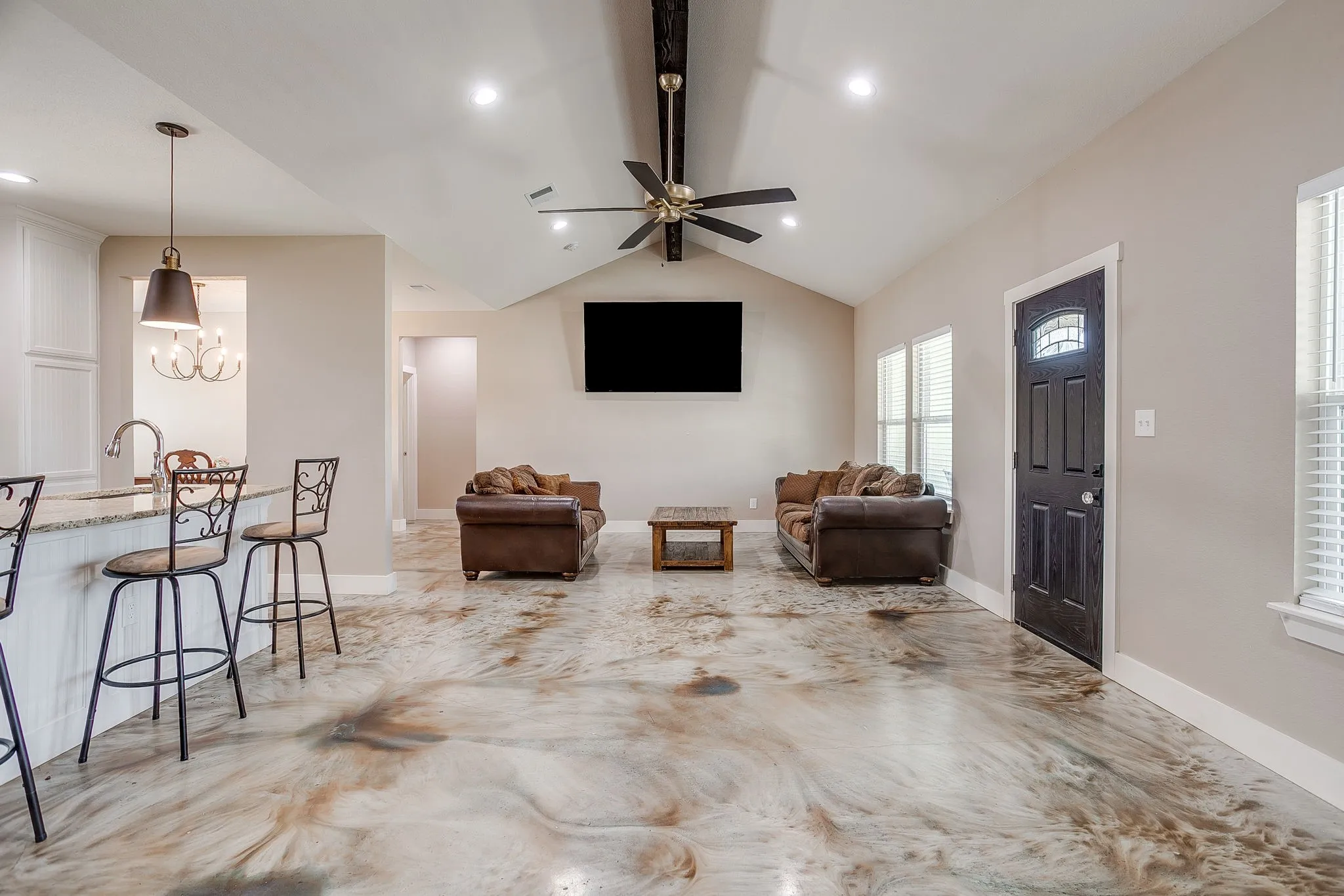Single Family Residence For Sale in Parker County , 4930 Midway Road, Weatherford, Texas 76085, 3 Bedroom, 2 Bathroom, 2 Garage spaces, 2,052 Sqft, built in 2023, mls#21346028, Real Estate Agent in Weatherford, Homes For Sale in Parker county, Homes For Sale in Weatherford, Realtor in Weatherford Texas, Real Estate Brokerage Independent Realty Texas, Luminita Cordes Realtor