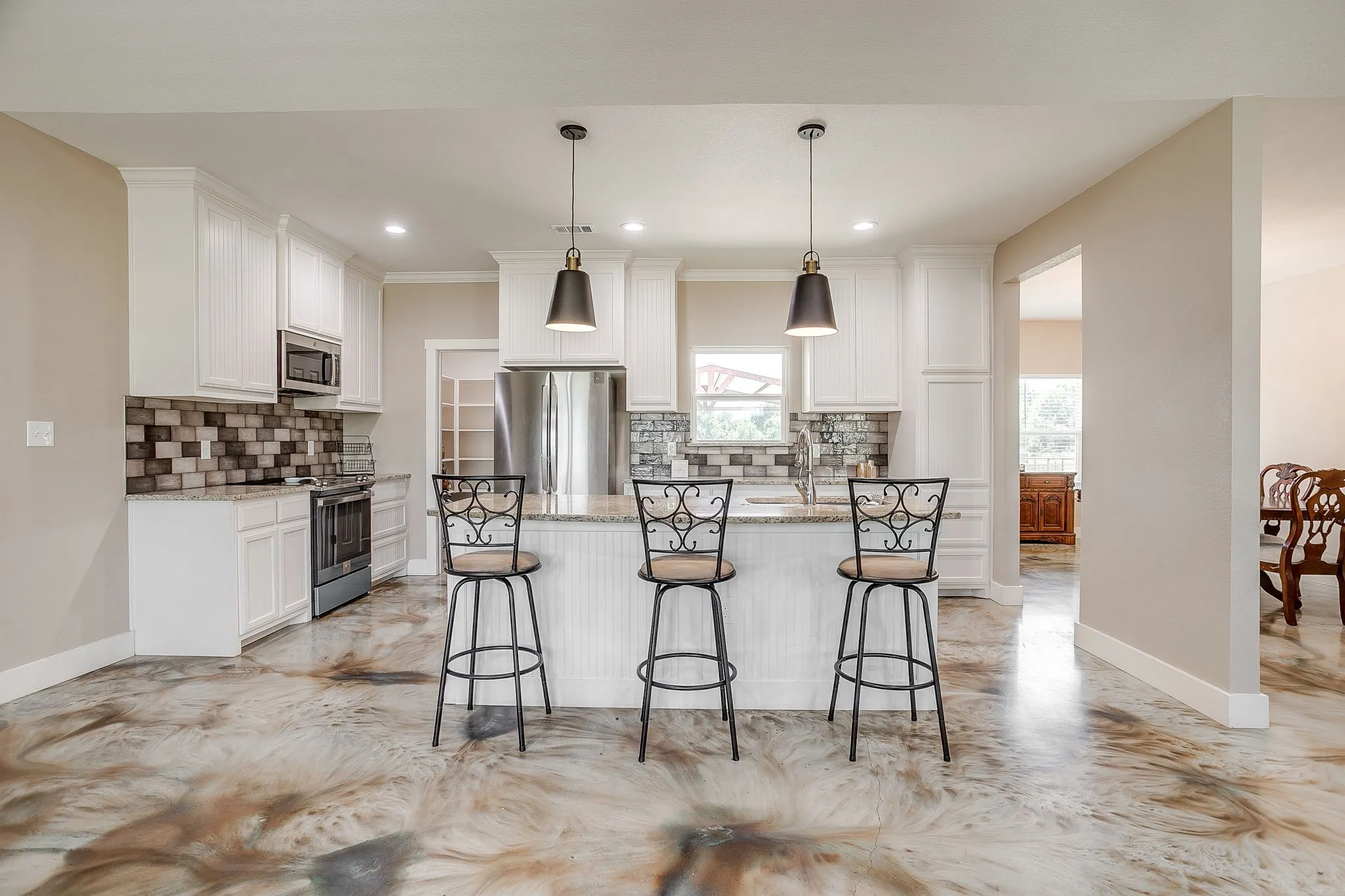Single Family Residence For Sale in Parker County , 4930 Midway Road, Weatherford, Texas 76085, 3 Bedroom, 2 Bathroom, 2 Garage spaces, 2,052 Sqft, built in 2023, mls#21346028, Real Estate Agent in Weatherford, Homes For Sale in Parker county, Homes For Sale in Weatherford, Realtor in Weatherford Texas, Real Estate Brokerage Independent Realty Texas, Luminita Cordes Realtor