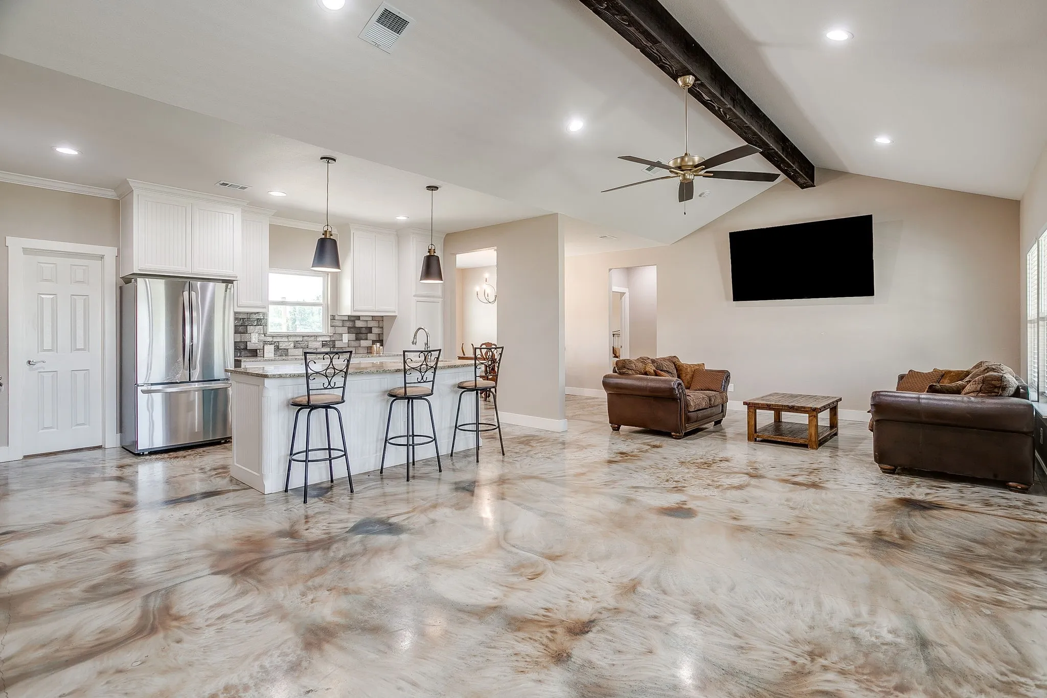 Single Family Residence For Sale in Parker County , 4930 Midway Road, Weatherford, Texas 76085, 3 Bedroom, 2 Bathroom, 2 Garage spaces, 2,052 Sqft, built in 2023, mls#21346028, Real Estate Agent in Weatherford, Homes For Sale in Parker county, Homes For Sale in Weatherford, Realtor in Weatherford Texas, Real Estate Brokerage Independent Realty Texas, Luminita Cordes Realtor