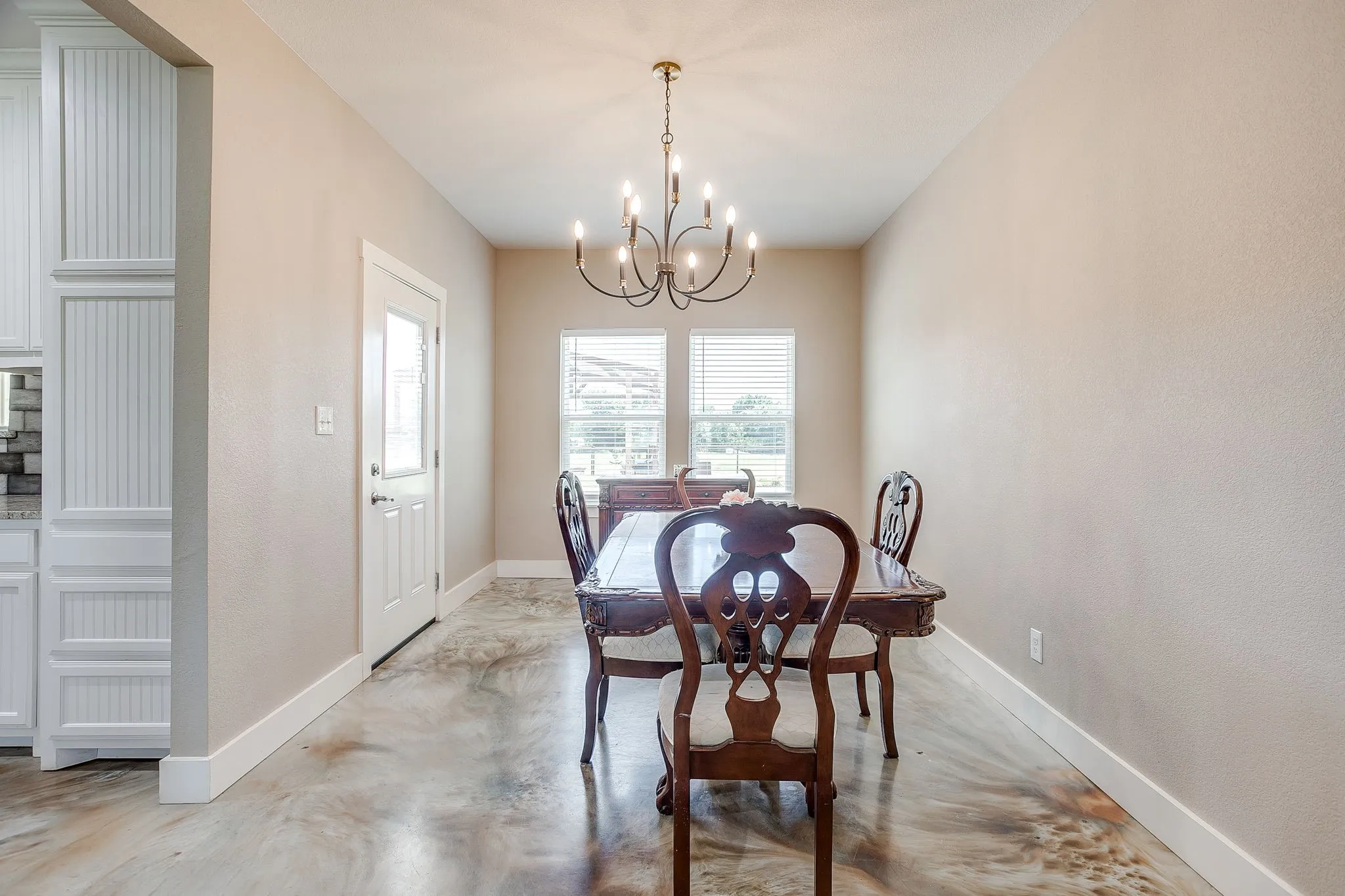 Single Family Residence For Sale in Parker County , 4930 Midway Road, Weatherford, Texas 76085, 3 Bedroom, 2 Bathroom, 2 Garage spaces, 2,052 Sqft, built in 2023, mls#21346028, Real Estate Agent in Weatherford, Homes For Sale in Parker county, Homes For Sale in Weatherford, Realtor in Weatherford Texas, Real Estate Brokerage Independent Realty Texas, Luminita Cordes Realtor