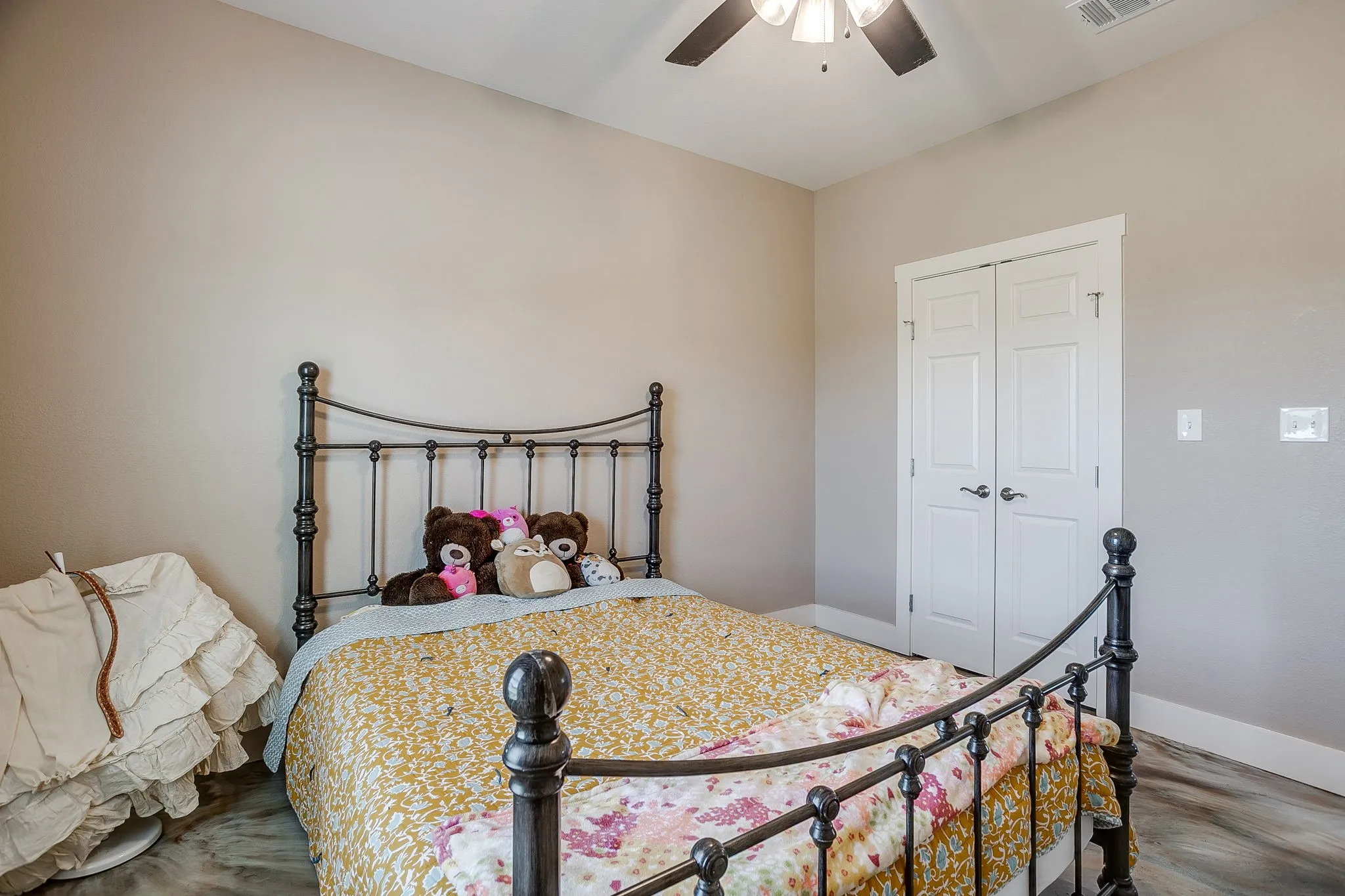 Single Family Residence For Sale in Parker County , 4930 Midway Road, Weatherford, Texas 76085, 3 Bedroom, 2 Bathroom, 2 Garage spaces, 2,052 Sqft, built in 2023, mls#21346028, Real Estate Agent in Weatherford, Homes For Sale in Parker county, Homes For Sale in Weatherford, Realtor in Weatherford Texas, Real Estate Brokerage Independent Realty Texas, Luminita Cordes Realtor