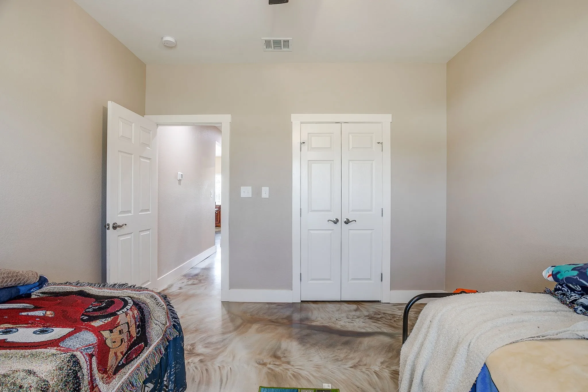 Single Family Residence For Sale in Parker County , 4930 Midway Road, Weatherford, Texas 76085, 3 Bedroom, 2 Bathroom, 2 Garage spaces, 2,052 Sqft, built in 2023, mls#21346028, Real Estate Agent in Weatherford, Homes For Sale in Parker county, Homes For Sale in Weatherford, Realtor in Weatherford Texas, Real Estate Brokerage Independent Realty Texas, Luminita Cordes Realtor
