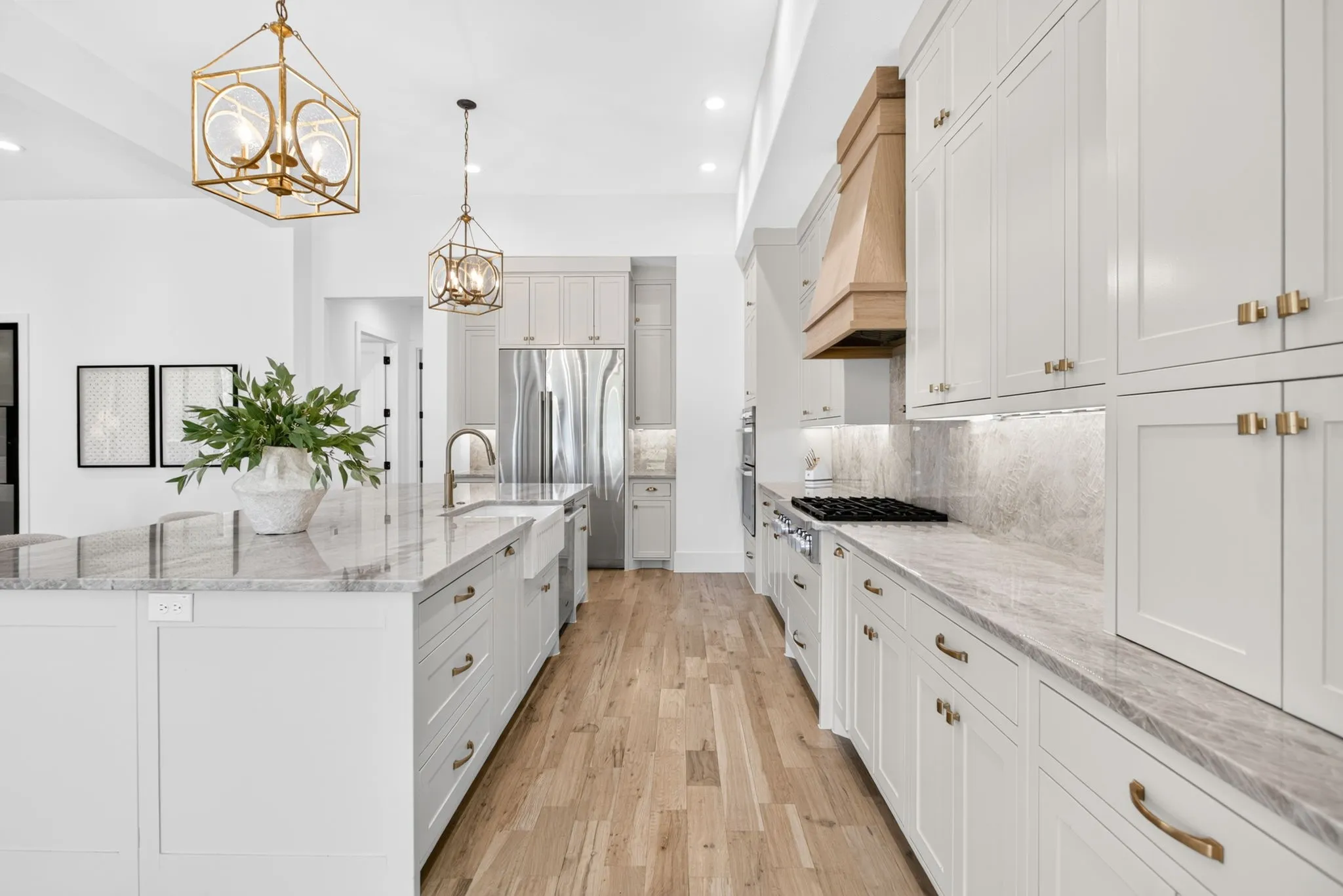 Single Family Residence For Sale in Parker County , 536 Royal Santana Run, Weatherford, Texas 76087, 5 Bedroom, 5 Bathroom, 4 Garage spaces, 4,797 Sqft, built in 2025, mls#21345650, Real Estate Agent in Weatherford, Homes For Sale in Parker county, Homes For Sale in Weatherford, Realtor in Weatherford Texas, Real Estate Brokerage Independent Realty Texas, Luminita Cordes Realtor