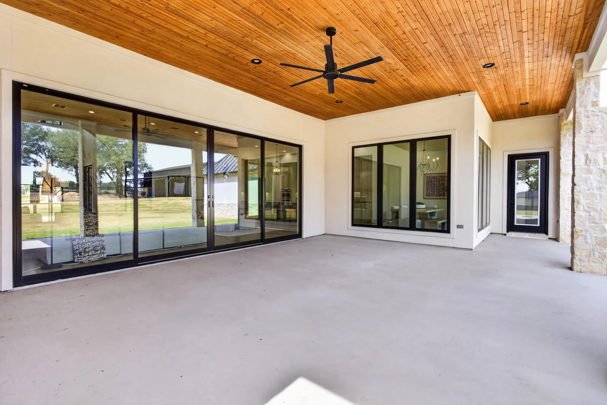 Single Family Residence For Sale in Parker County , 536 Royal Santana Run, Weatherford, Texas 76087, 5 Bedroom, 5 Bathroom, 4 Garage spaces, 4,797 Sqft, built in 2025, mls#21345650, Real Estate Agent in Weatherford, Homes For Sale in Parker county, Homes For Sale in Weatherford, Realtor in Weatherford Texas, Real Estate Brokerage Independent Realty Texas, Luminita Cordes Realtor