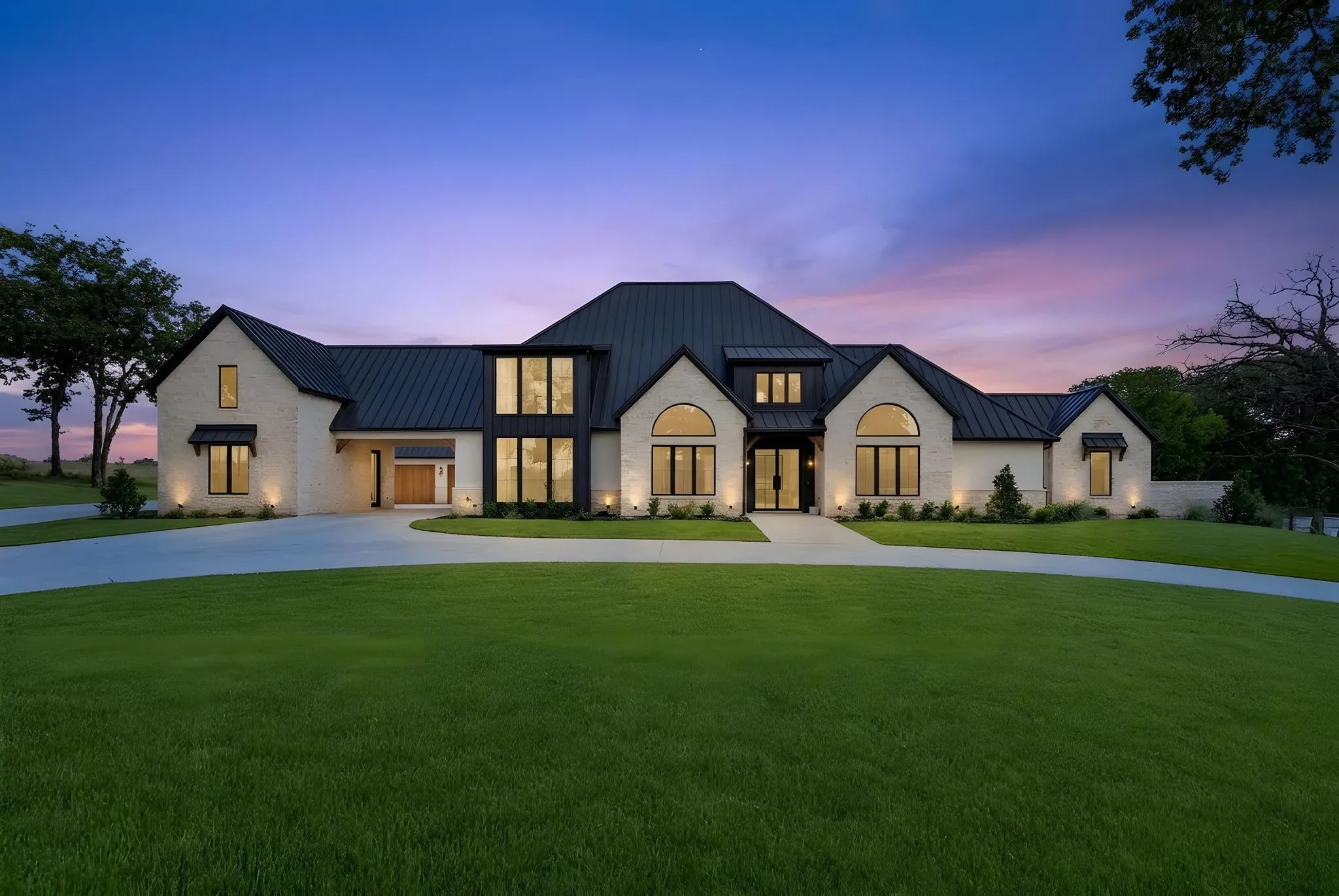 Single Family Residence For Sale in Parker County , 536 Royal Santana Run, Weatherford, Texas 76087, 5 Bedroom, 5 Bathroom, 4 Garage spaces, 4,797 Sqft, built in 2025, mls#21345650, Real Estate Agent in Weatherford, Homes For Sale in Parker county, Homes For Sale in Weatherford, Realtor in Weatherford Texas, Real Estate Brokerage Independent Realty Texas, Luminita Cordes Realtor
