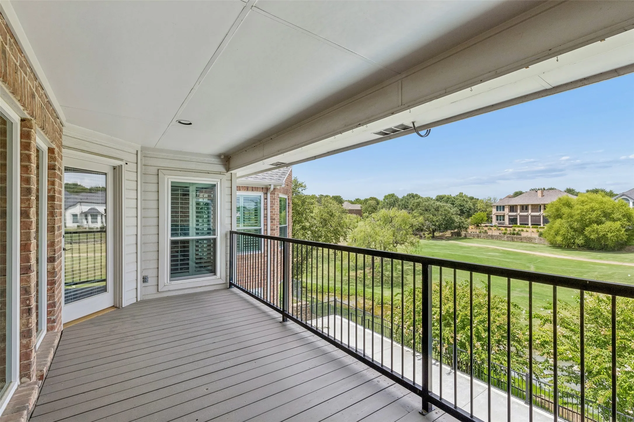 Single Family Residence For Sale in Dallas County , 2206 Clearspring Drive N, Irving, Texas 75063, 5 Bedroom, 4 Bathroom, 3 Garage spaces, 5,375 Sqft, built in 1996, mls#21343836, Real Estate Agent in Irving, Homes For Sale in Dallas county, Homes For Sale in Irving, Realtor in Irving Texas, Real Estate Brokerage Independent Realty Texas, Luminita Cordes Realtor