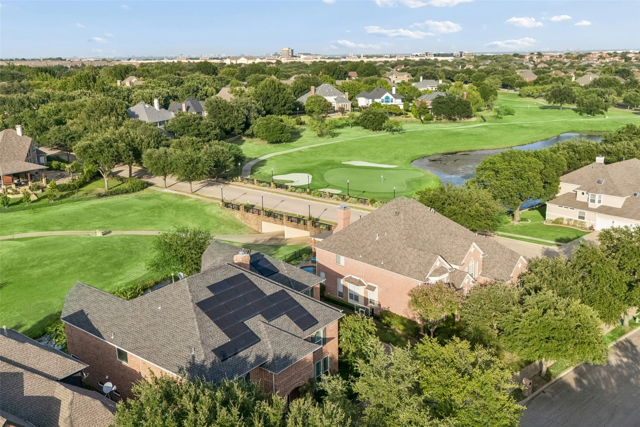 Single Family Residence For Sale in Dallas County , 2206 Clearspring Drive N, Irving, Texas 75063, 5 Bedroom, 4 Bathroom, 3 Garage spaces, 5,375 Sqft, built in 1996, mls#21343836, Real Estate Agent in Irving, Homes For Sale in Dallas county, Homes For Sale in Irving, Realtor in Irving Texas, Real Estate Brokerage Independent Realty Texas, Luminita Cordes Realtor