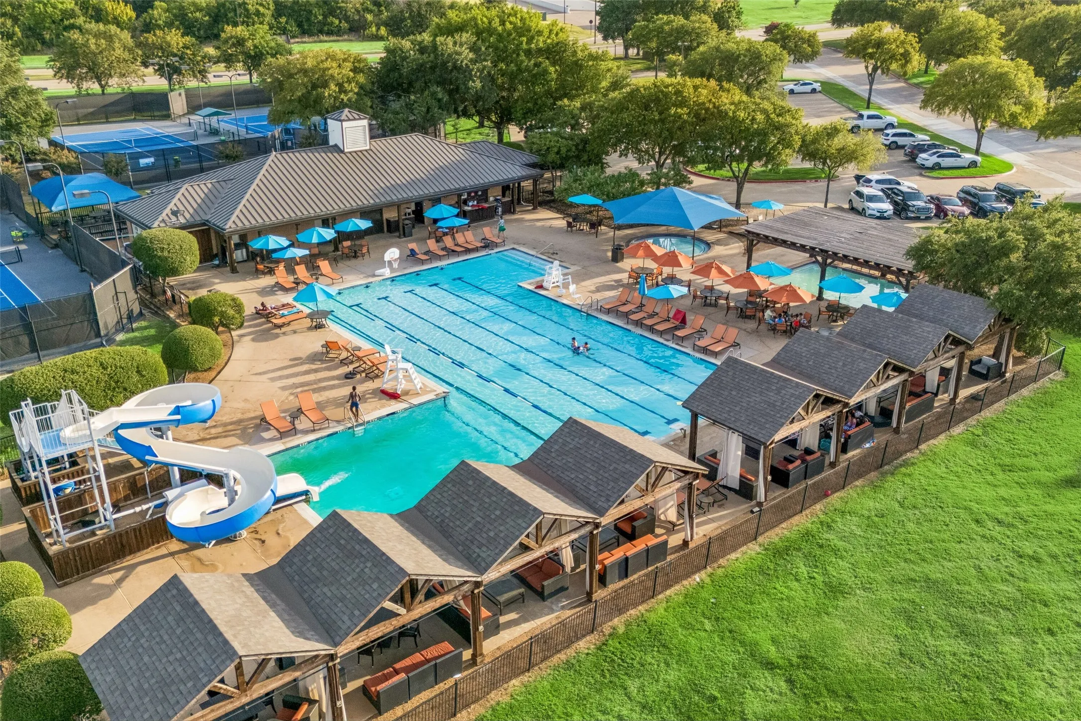 Single Family Residence For Sale in Dallas County , 2206 Clearspring Drive N, Irving, Texas 75063, 5 Bedroom, 4 Bathroom, 3 Garage spaces, 5,375 Sqft, built in 1996, mls#21343836, Real Estate Agent in Irving, Homes For Sale in Dallas county, Homes For Sale in Irving, Realtor in Irving Texas, Real Estate Brokerage Independent Realty Texas, Luminita Cordes Realtor