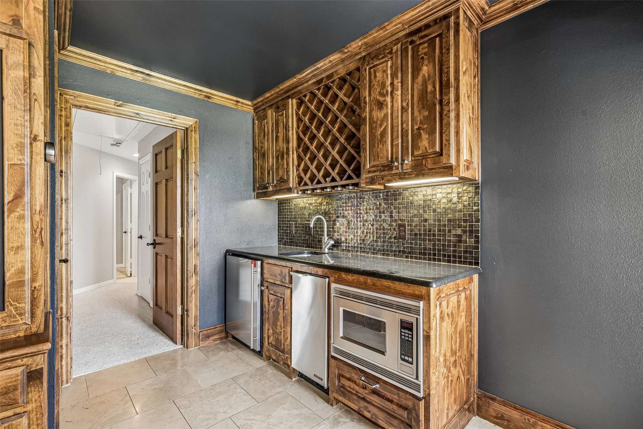 Single Family Residence For Sale in Dallas County , 2206 Clearspring Drive N, Irving, Texas 75063, 5 Bedroom, 4 Bathroom, 3 Garage spaces, 5,375 Sqft, built in 1996, mls#21343836, Real Estate Agent in Irving, Homes For Sale in Dallas county, Homes For Sale in Irving, Realtor in Irving Texas, Real Estate Brokerage Independent Realty Texas, Luminita Cordes Realtor