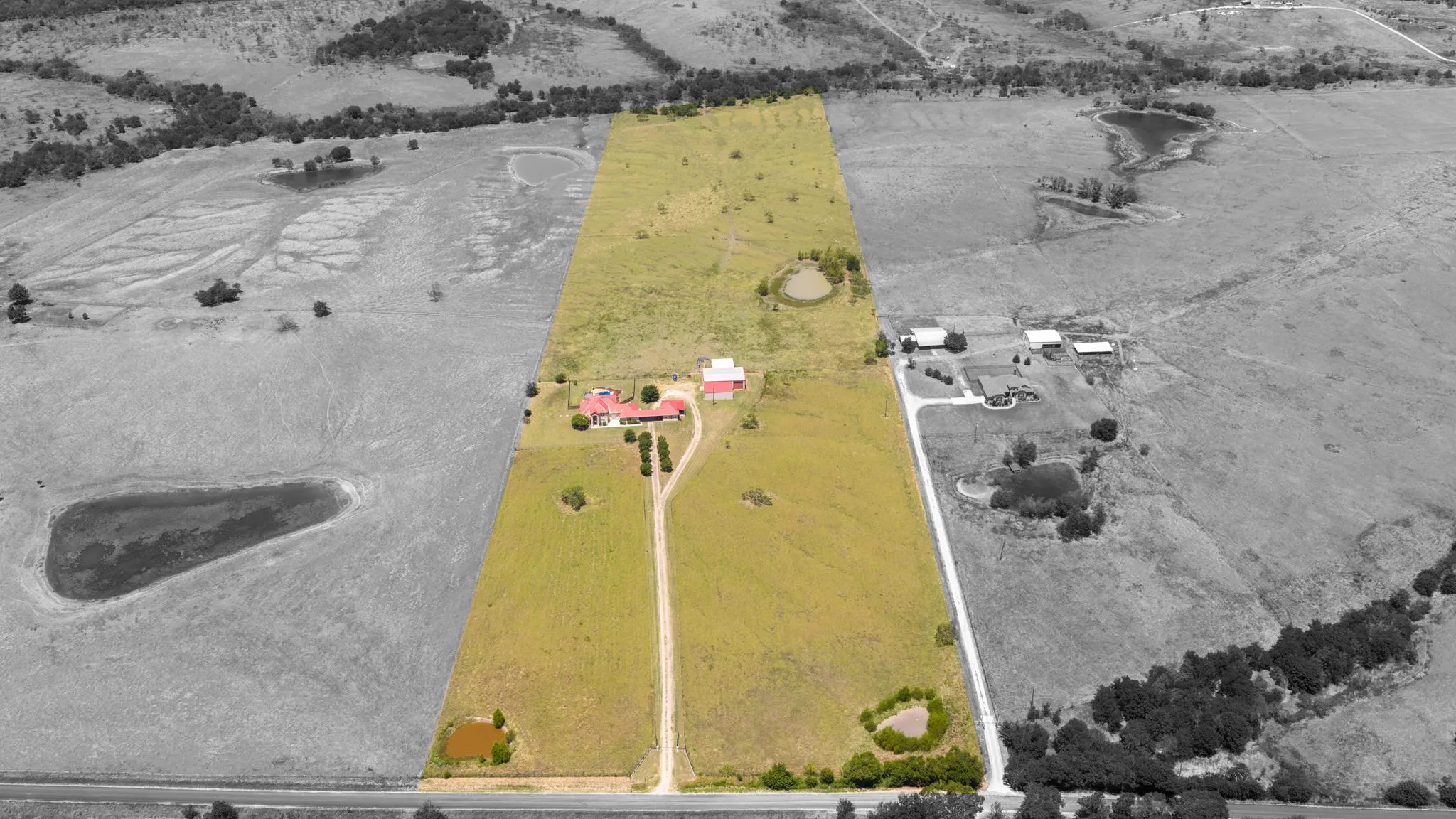 Farm For Sale in Ellis County , 601 Zmolek Road, Ennis, Texas 75119, 4 Bedroom, 3 Bathroom, 2 Garage spaces, 2,889 Sqft, built in 1998, mls#21344849, Real Estate Agent in Ennis, Homes For Sale in Ellis county, Homes For Sale in Ennis, Realtor in Ennis Texas, Real Estate Brokerage Independent Realty Texas, Luminita Cordes Realtor
