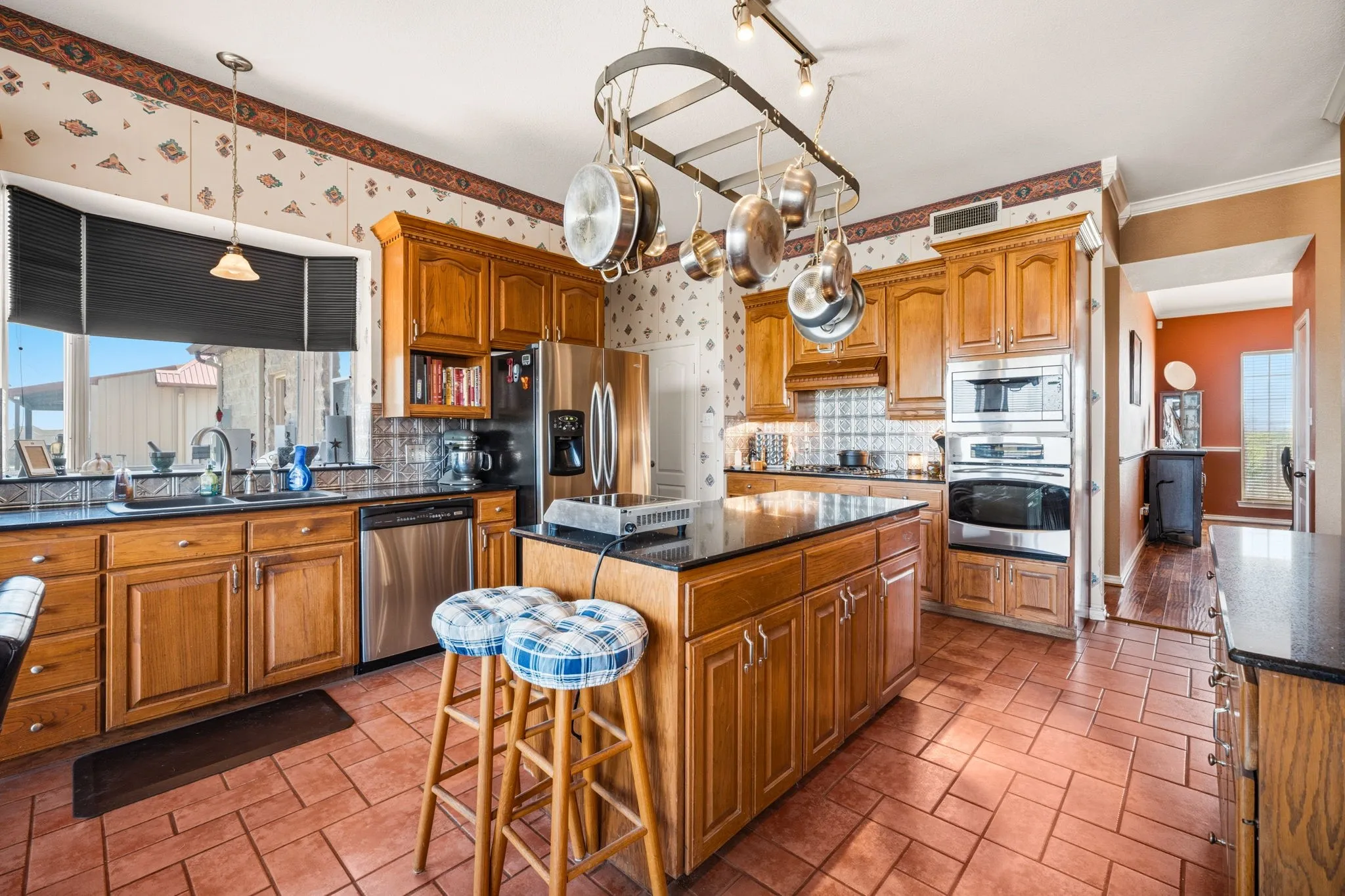 Farm For Sale in Ellis County , 601 Zmolek Road, Ennis, Texas 75119, 4 Bedroom, 3 Bathroom, 2 Garage spaces, 2,889 Sqft, built in 1998, mls#21344849, Real Estate Agent in Ennis, Homes For Sale in Ellis county, Homes For Sale in Ennis, Realtor in Ennis Texas, Real Estate Brokerage Independent Realty Texas, Luminita Cordes Realtor