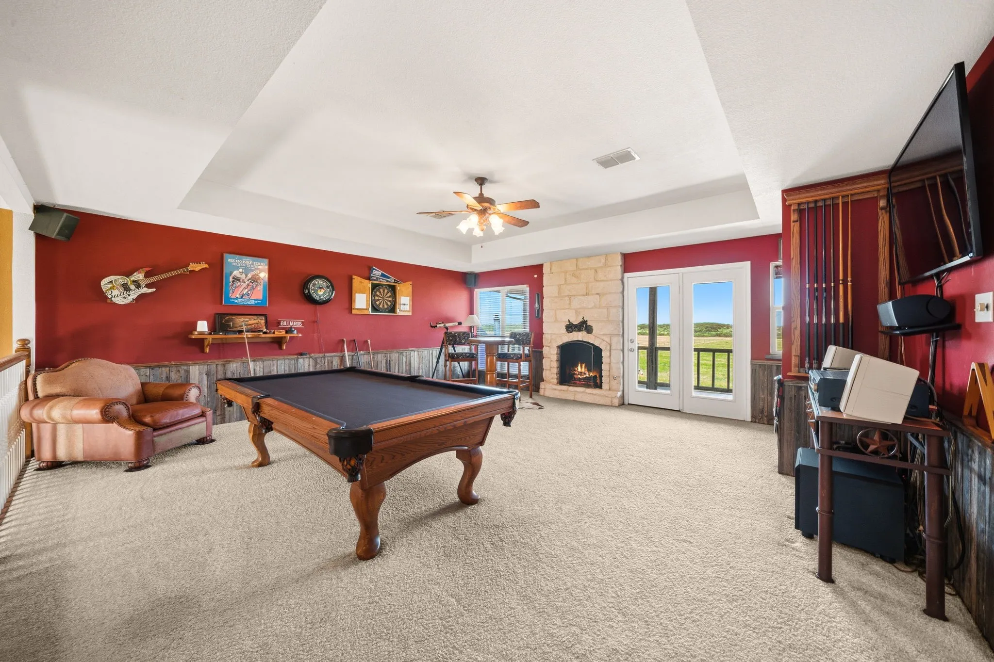 Farm For Sale in Ellis County , 601 Zmolek Road, Ennis, Texas 75119, 4 Bedroom, 3 Bathroom, 2 Garage spaces, 2,889 Sqft, built in 1998, mls#21344849, Real Estate Agent in Ennis, Homes For Sale in Ellis county, Homes For Sale in Ennis, Realtor in Ennis Texas, Real Estate Brokerage Independent Realty Texas, Luminita Cordes Realtor