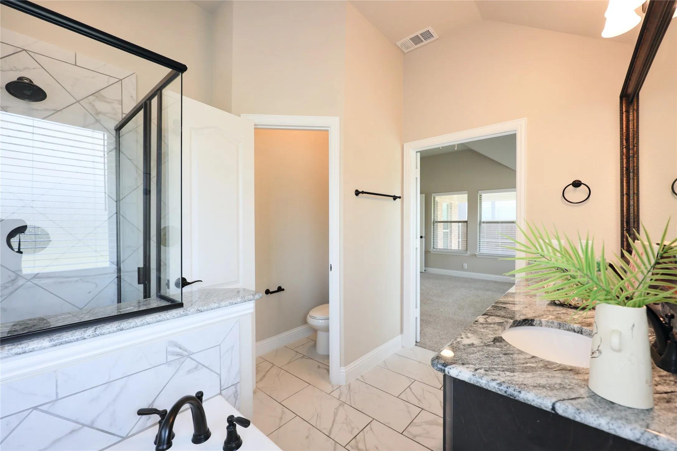 Single Family Residence For Sale in Denton County , 5901 Priory Drive, Celina, Texas 76227, 4 Bedroom, 2 Bathroom, 2 Garage spaces, 1,900 Sqft, built in 2021, mls#21339589, Real Estate Agent in Celina, Homes For Sale in Denton county, Homes For Sale in Celina, Realtor in Celina Texas, Real Estate Brokerage Independent Realty Texas, Luminita Cordes Realtor
