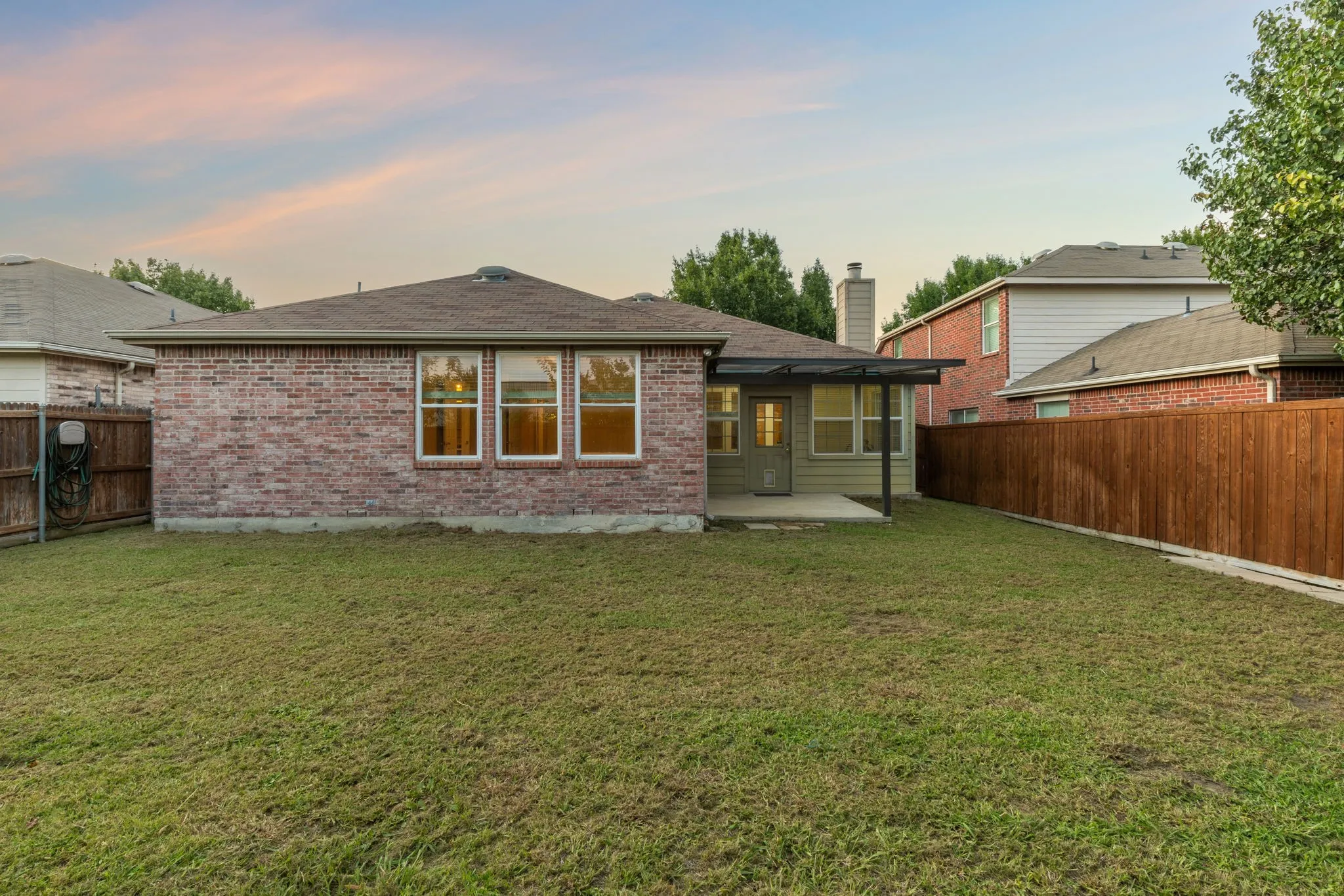 Single Family Residence For Sale in Collin County , 3613 Truman Street, Mc Kinney, Texas 75071, 3 Bedroom, 2 Bathroom, 2 Garage spaces, 1,787 Sqft, built in 2004, mls#21346048, Real Estate Agent in Mc Kinney, Homes For Sale in Collin county, Homes For Sale in Mc Kinney, Realtor in Mc Kinney Texas, Real Estate Brokerage Independent Realty Texas, Luminita Cordes Realtor