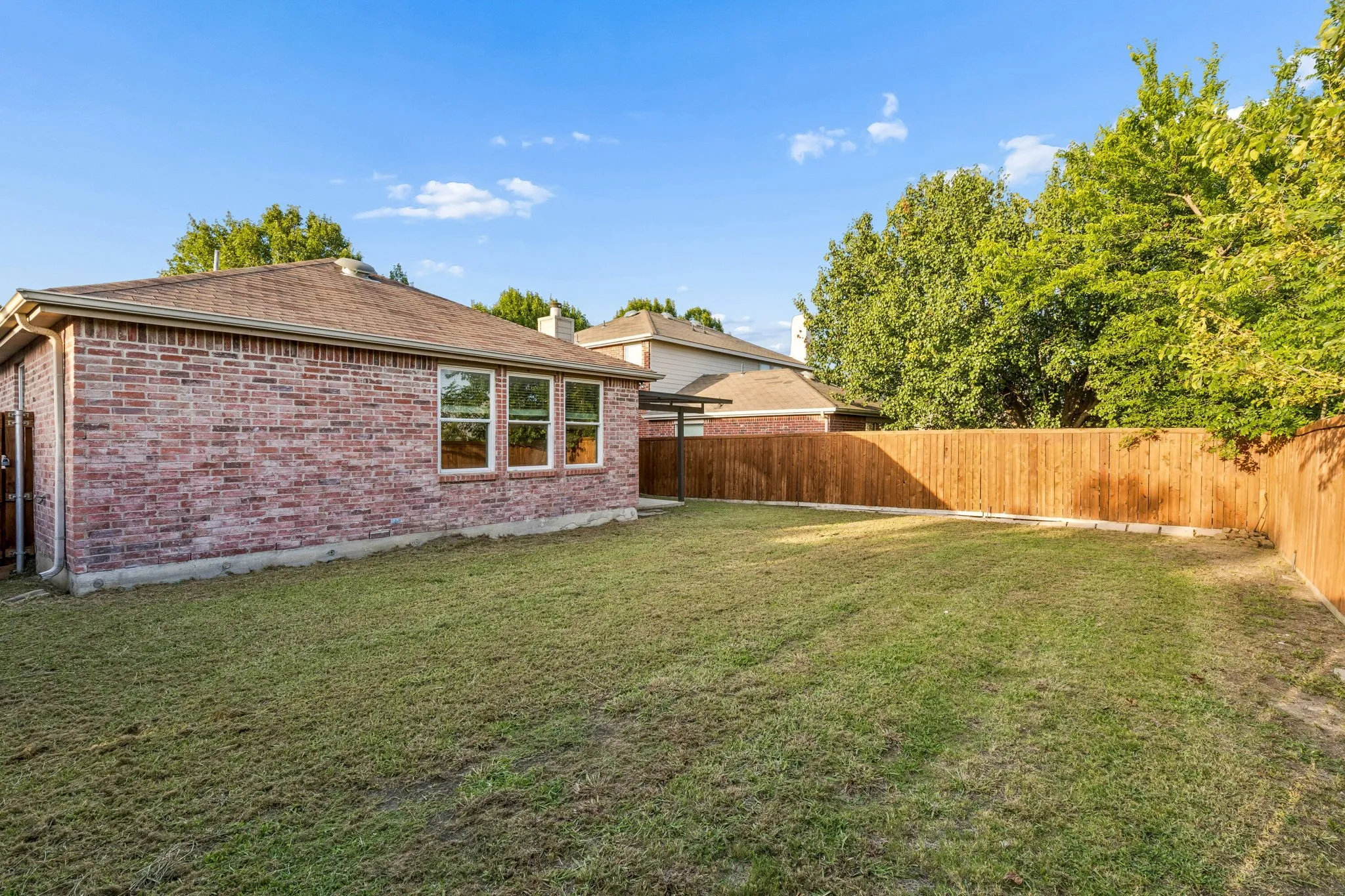 Single Family Residence For Sale in Collin County , 3613 Truman Street, Mc Kinney, Texas 75071, 3 Bedroom, 2 Bathroom, 2 Garage spaces, 1,787 Sqft, built in 2004, mls#21346048, Real Estate Agent in Mc Kinney, Homes For Sale in Collin county, Homes For Sale in Mc Kinney, Realtor in Mc Kinney Texas, Real Estate Brokerage Independent Realty Texas, Luminita Cordes Realtor